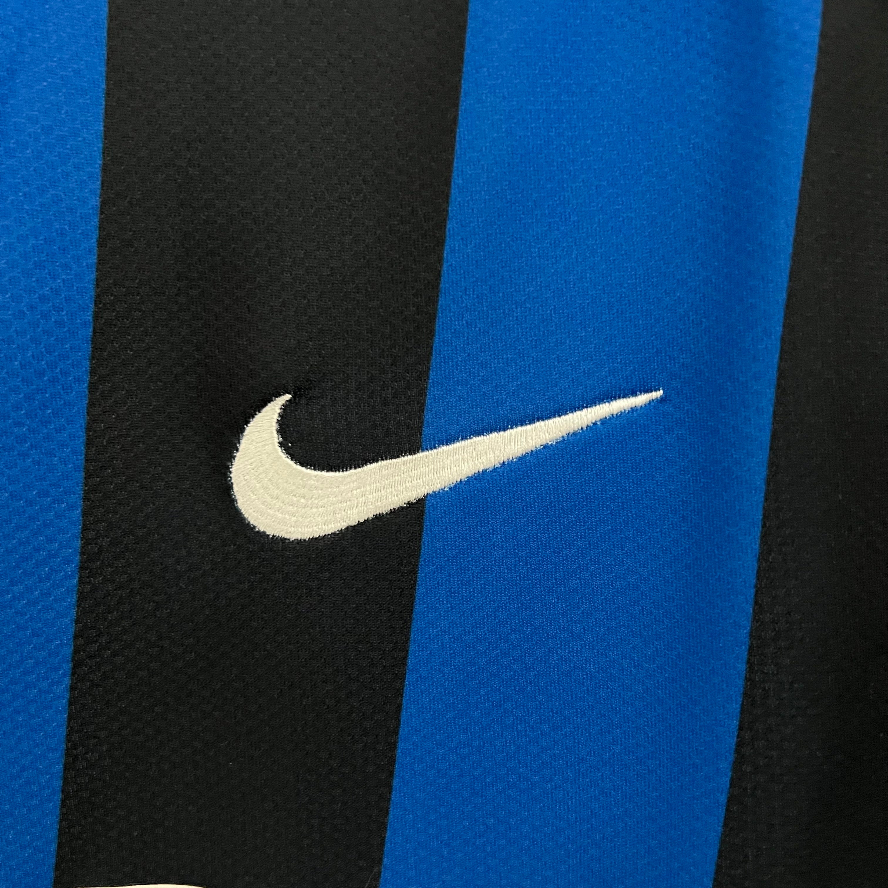 2010s Inter Milan Retro Football Shirt | Blue Black Home