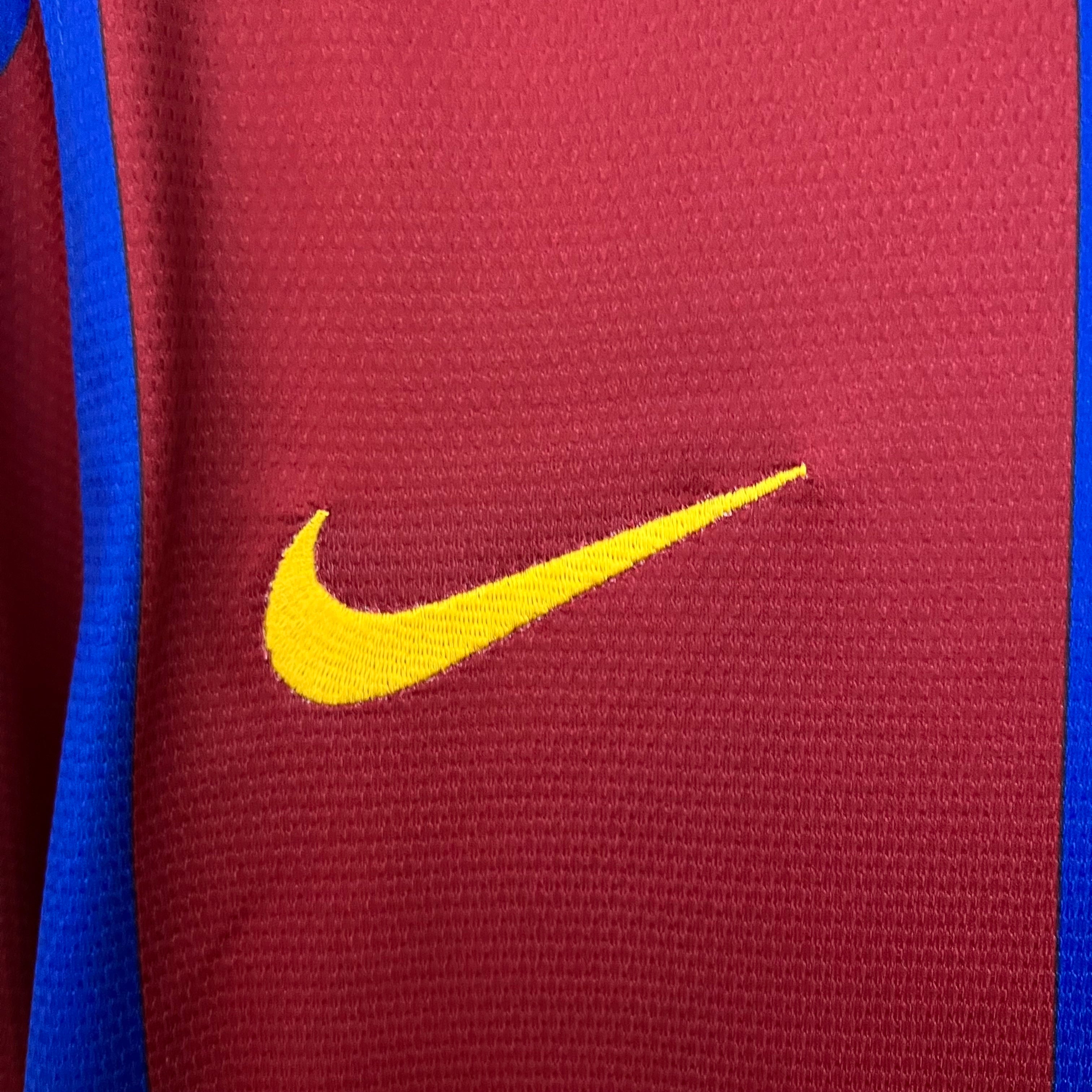 2000s Barcelona Retro Football Shirt | Red Blue Home