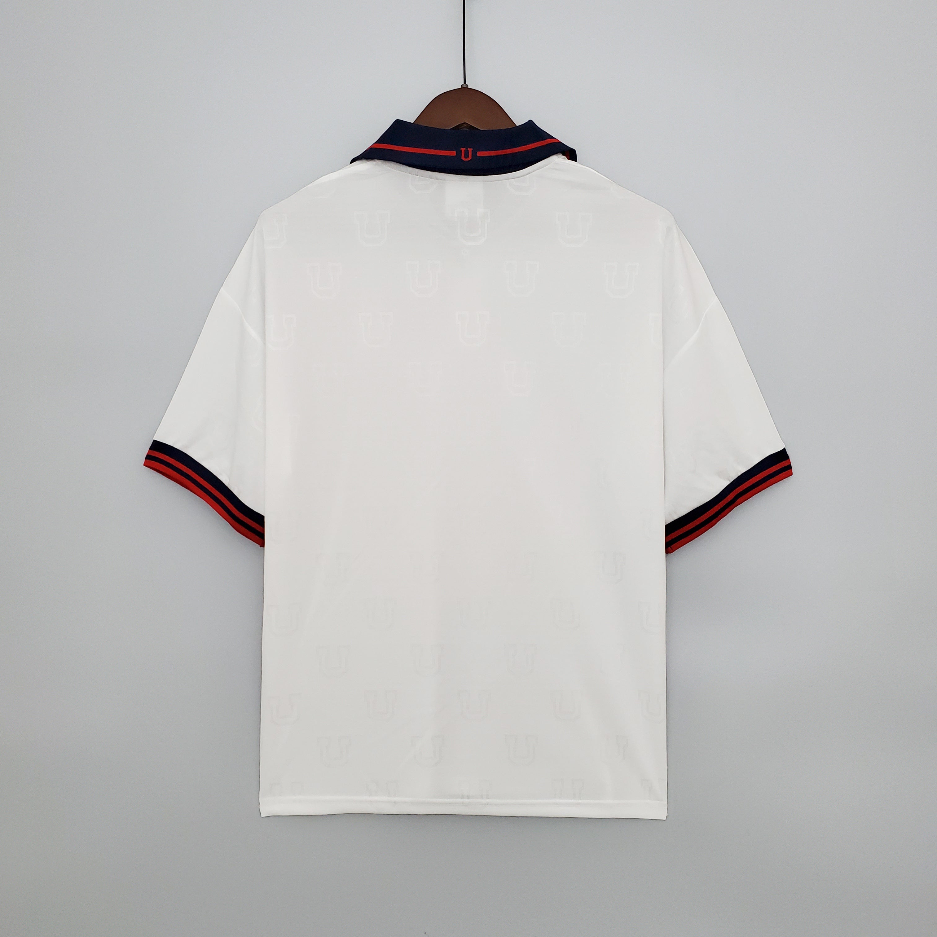 1990s Universidad De Chile Retro Football Shirt | White Navy Home