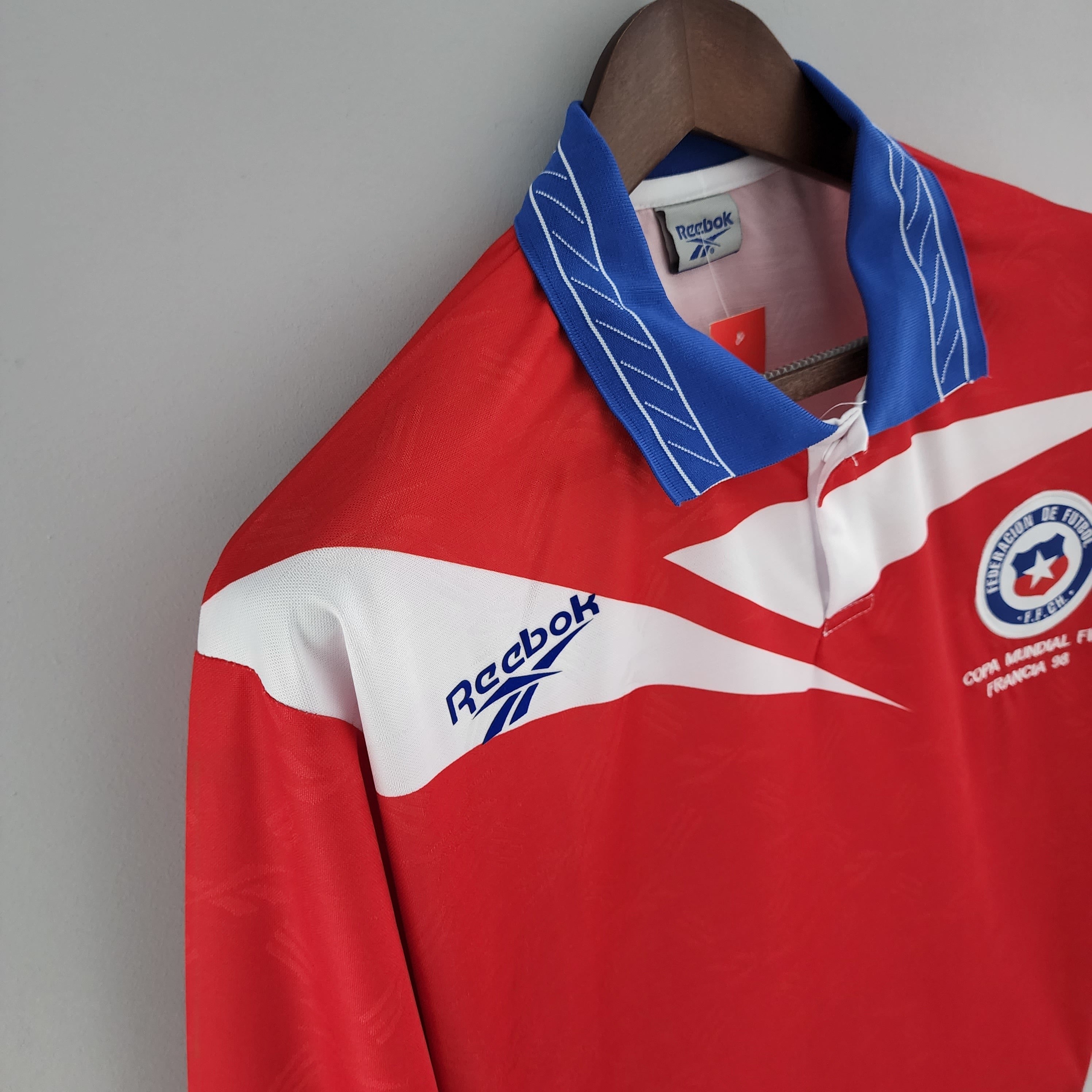 1990s Chile Retro Football Shirt | Red Blue Home