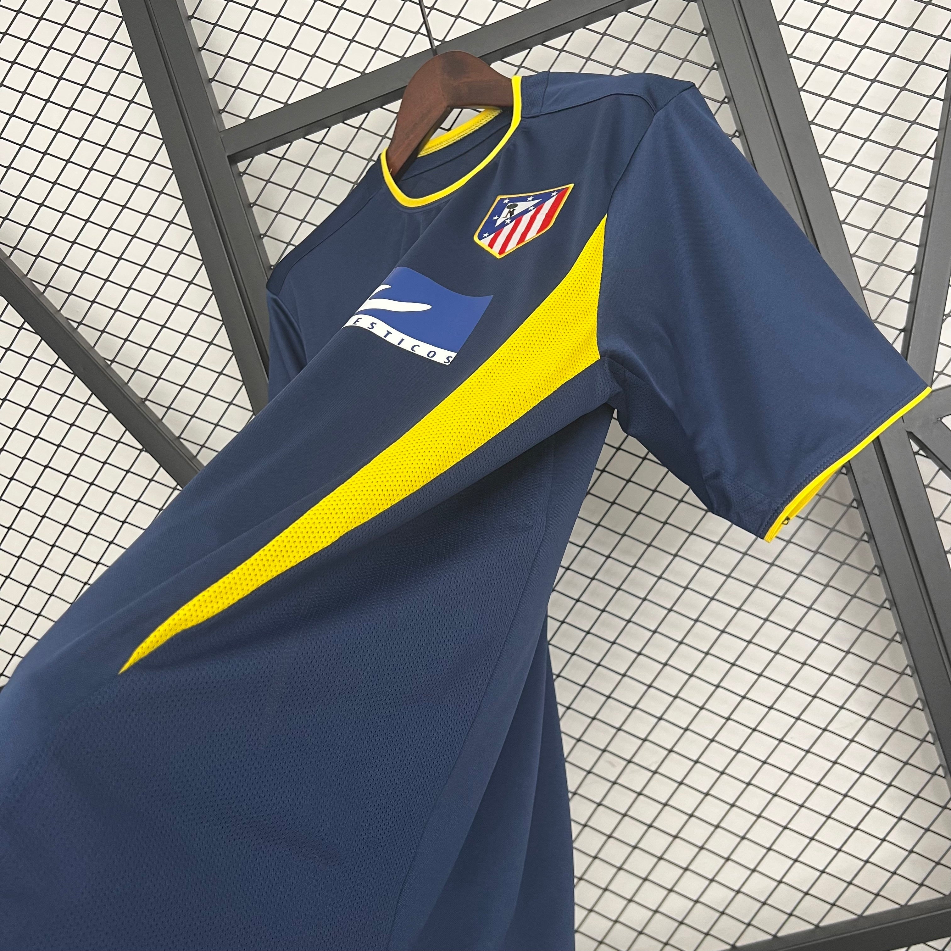 2000s Atletico Madrid Retro Football Shirt | Navy Yellow Home