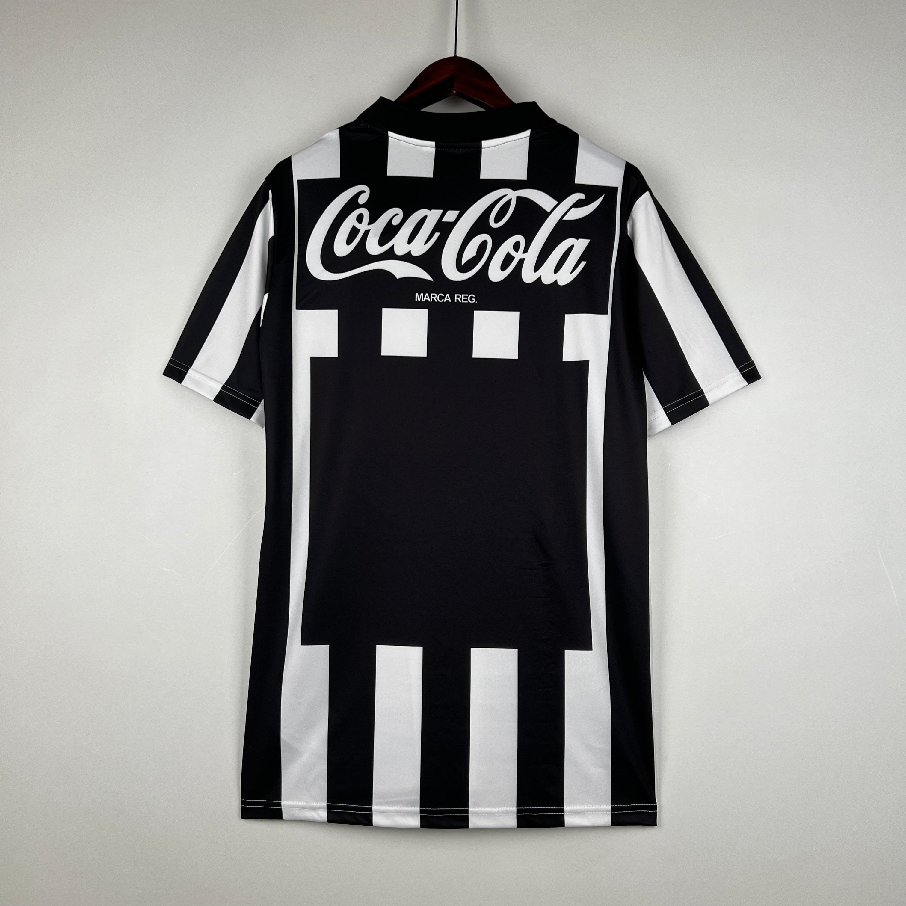 1990s Botafogo Retro Football Shirt | Black White Home