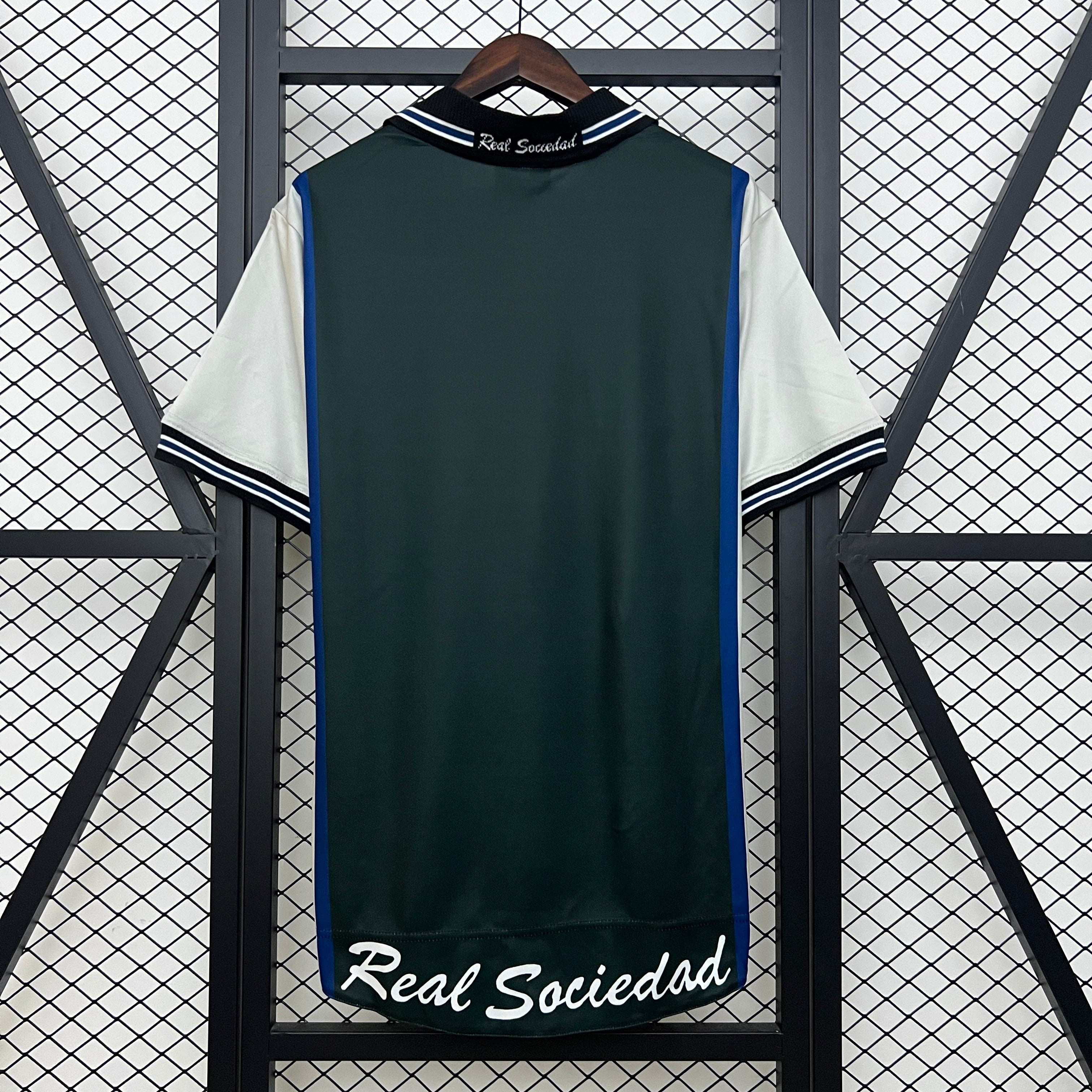 1990s Real Sociedad Retro Football Shirt | Dark Green White Home