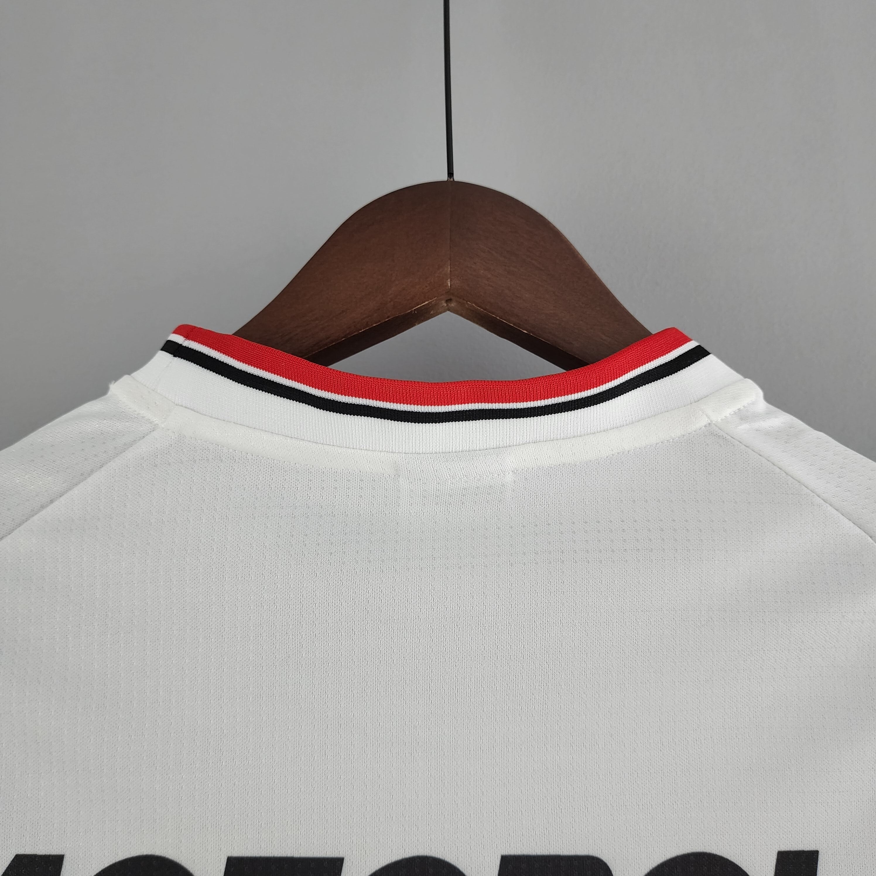2000s Sao Paulo Retro Football Shirt | White Red Home