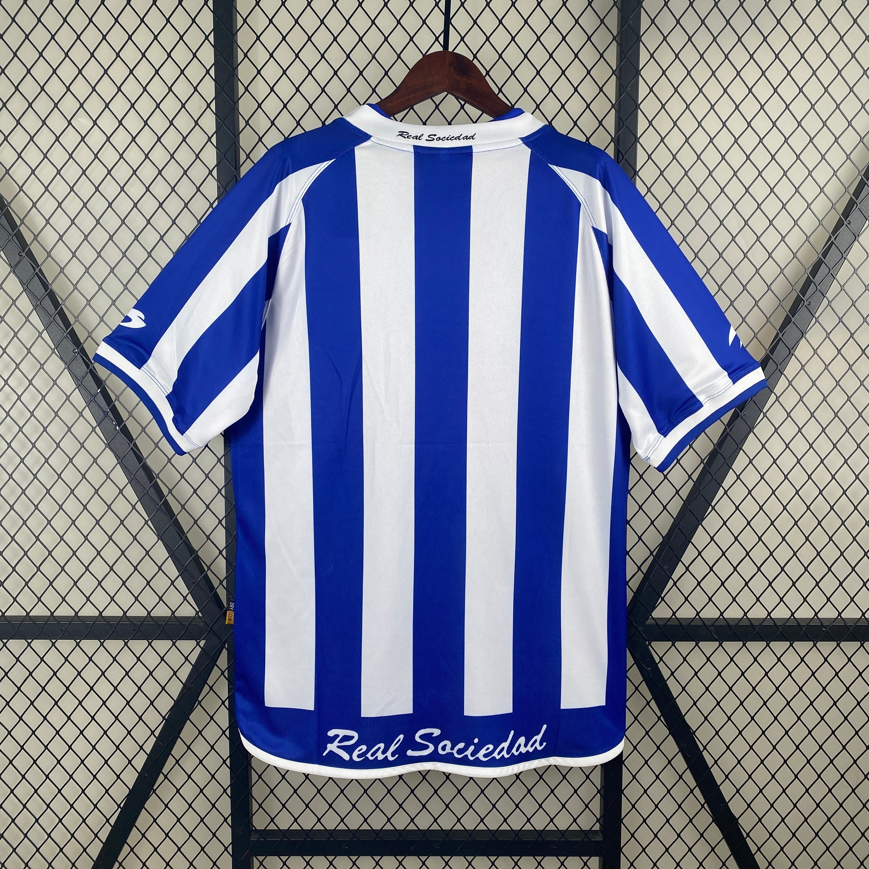 1990s Real Sociedad Retro Football Shirt | Blue White Home