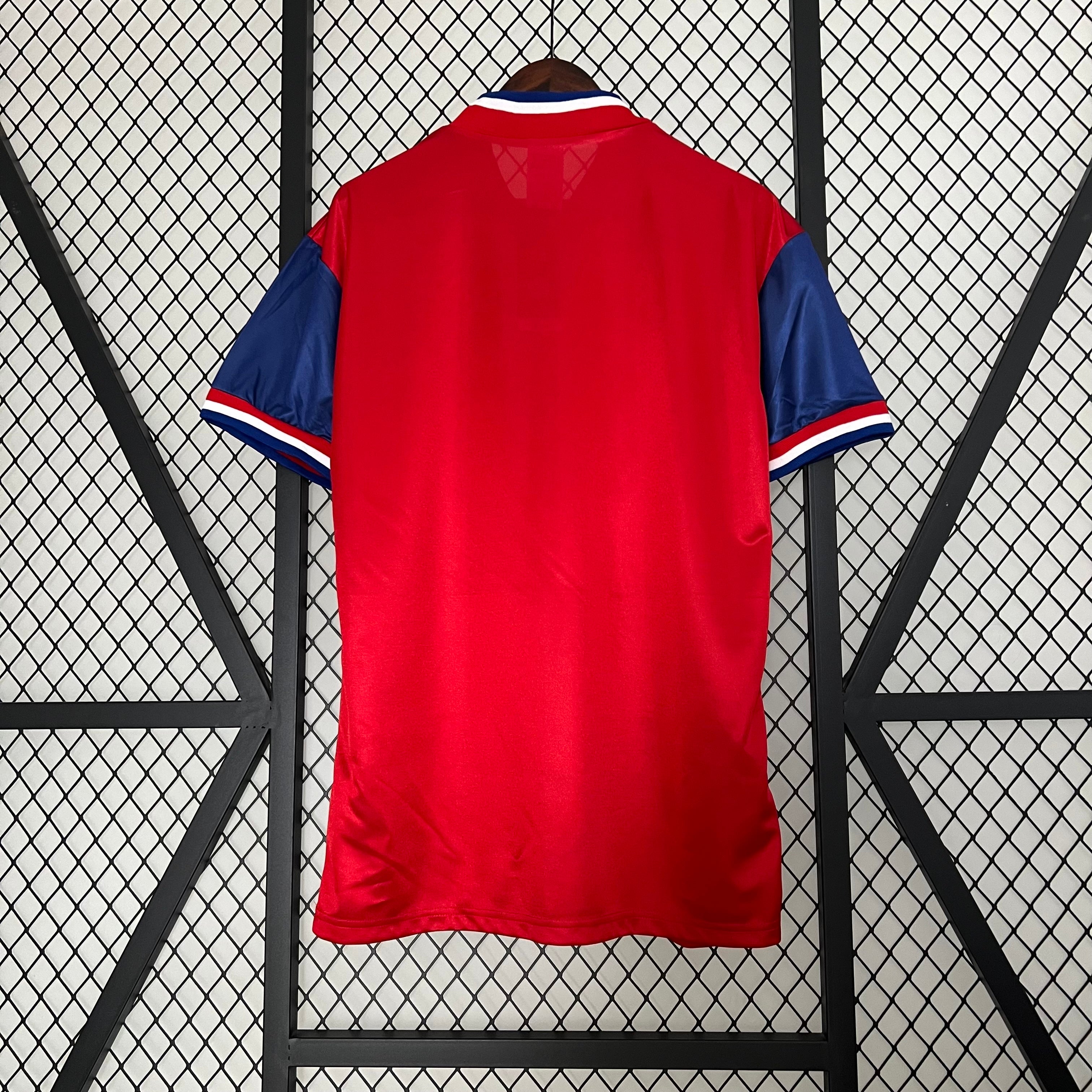 1990s Bayern Munich Retro Football Shirt | Red Blue Home