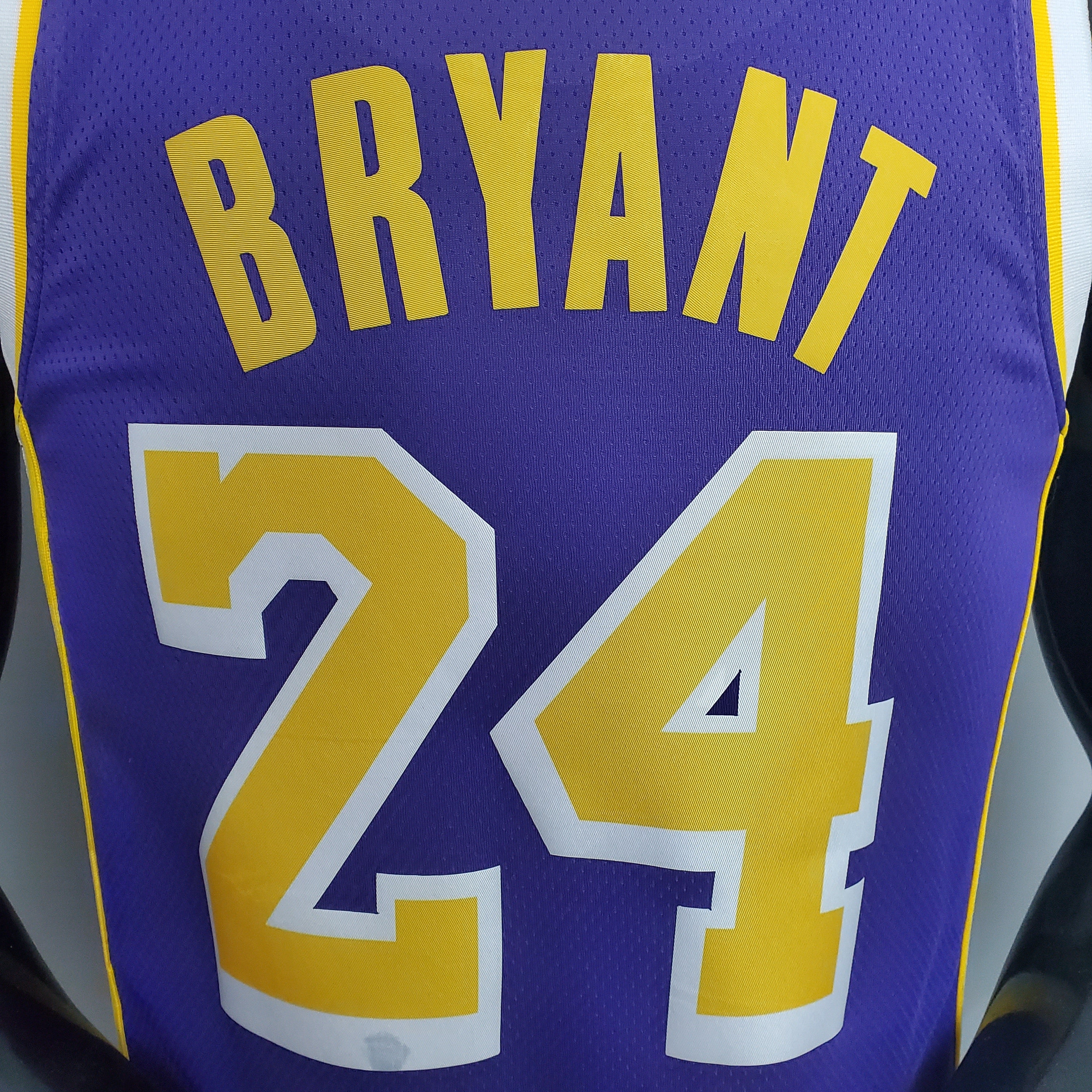 2023 LA Lakers Bryant #24 Swingman Edition Jersey