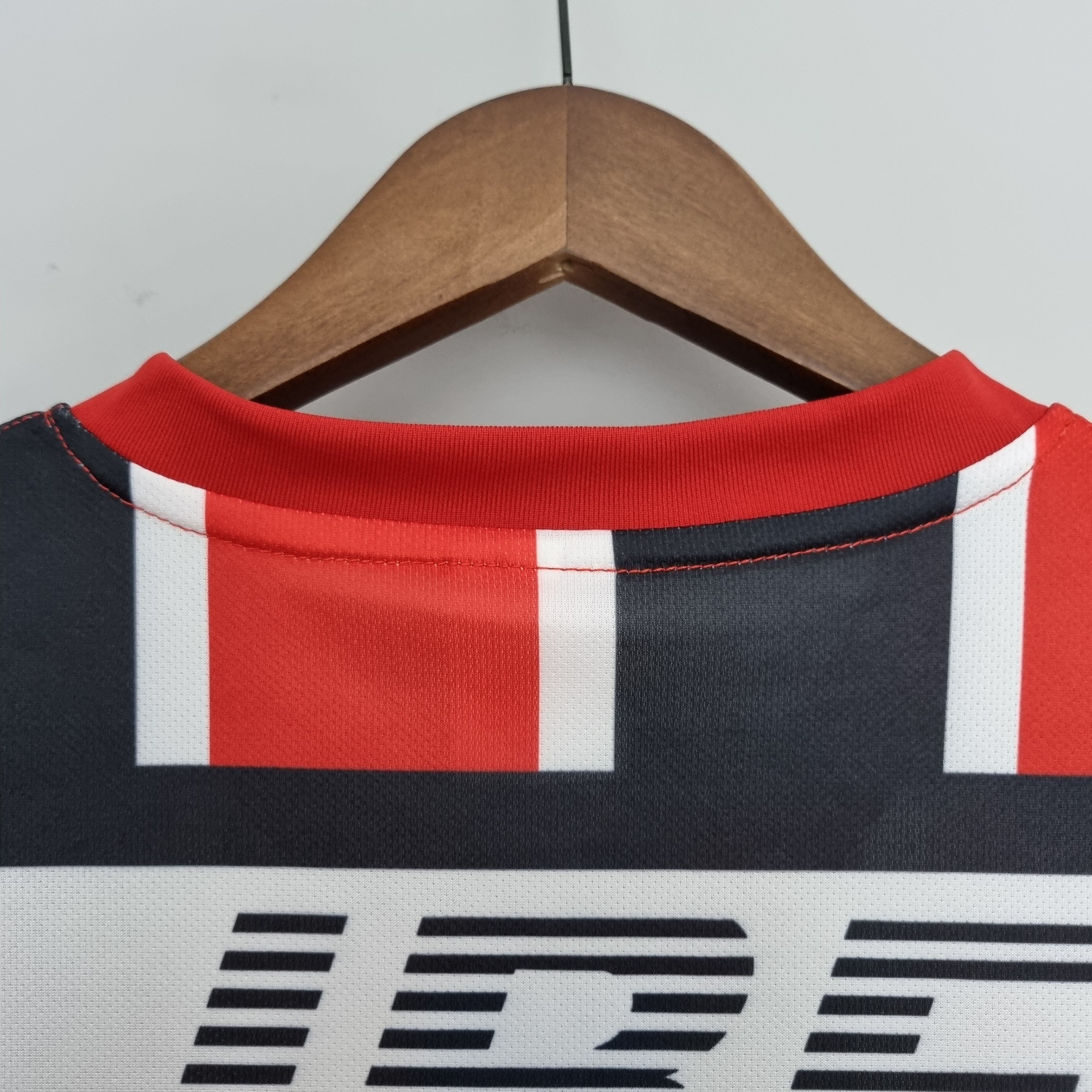 1990s Sao Paulo Retro Football Shirt | Red Black Home