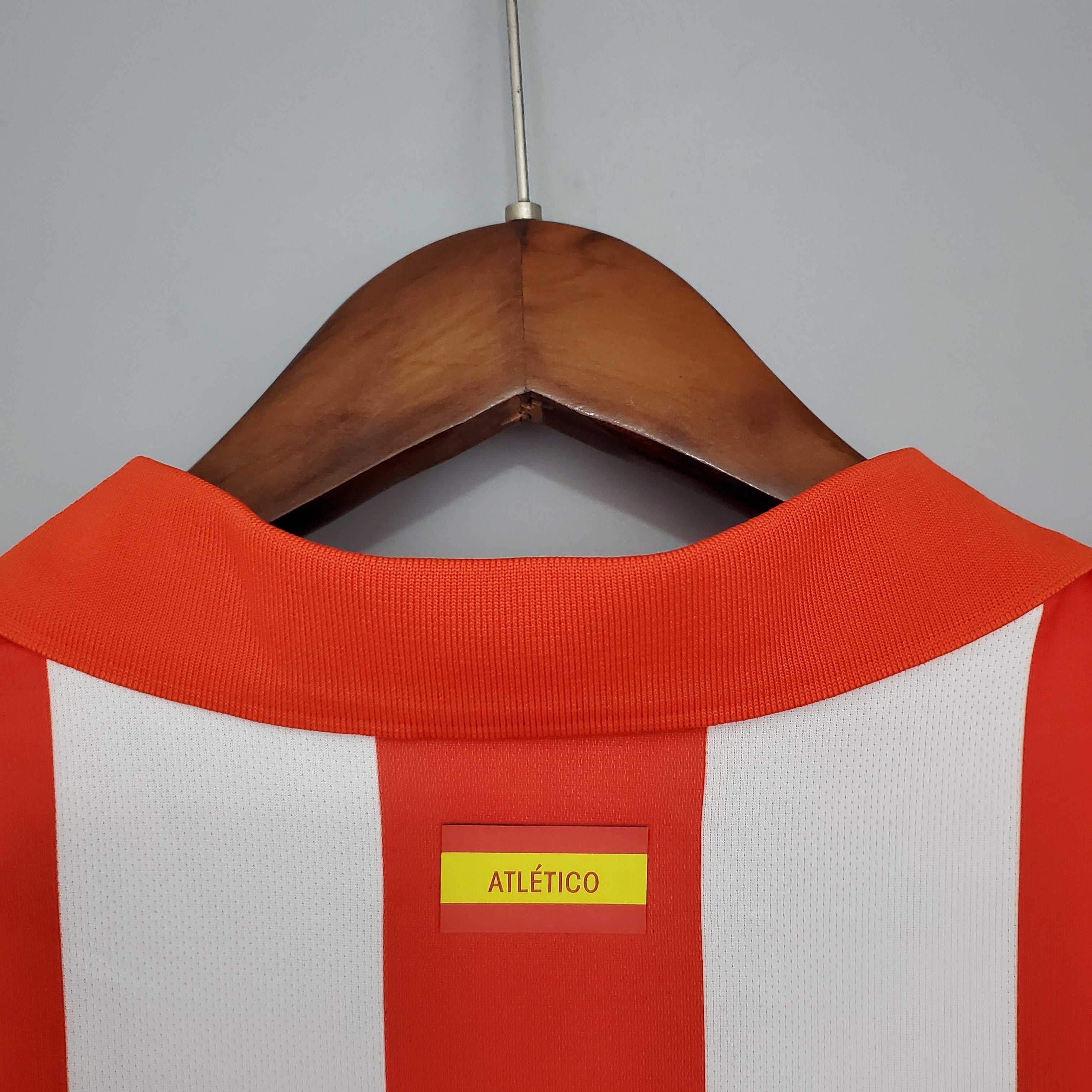 2010s Atletico Madrid Retro Football Shirt | Red White Home