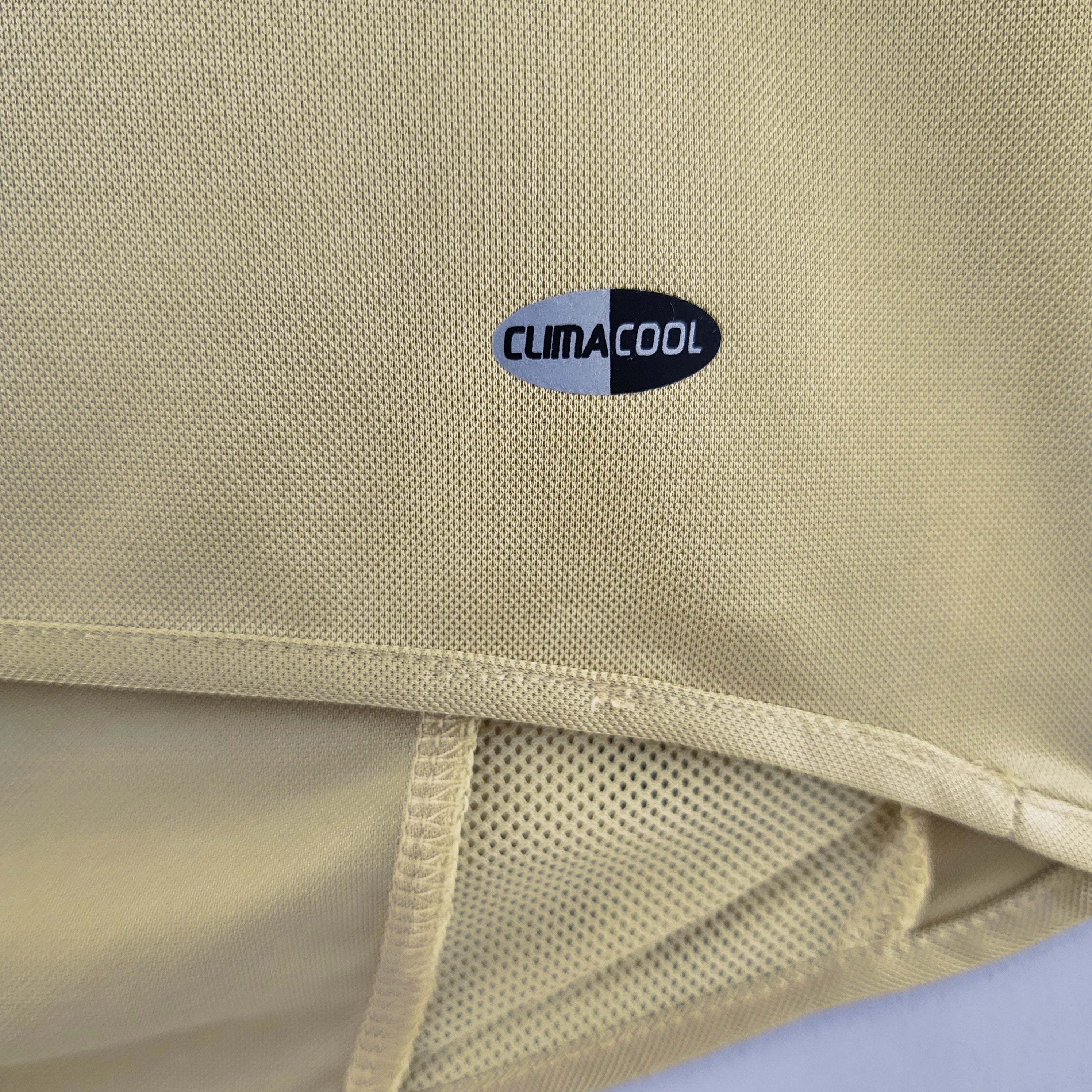 2000s Bayern Munchen Retro Football Shirt | Beige Black Home