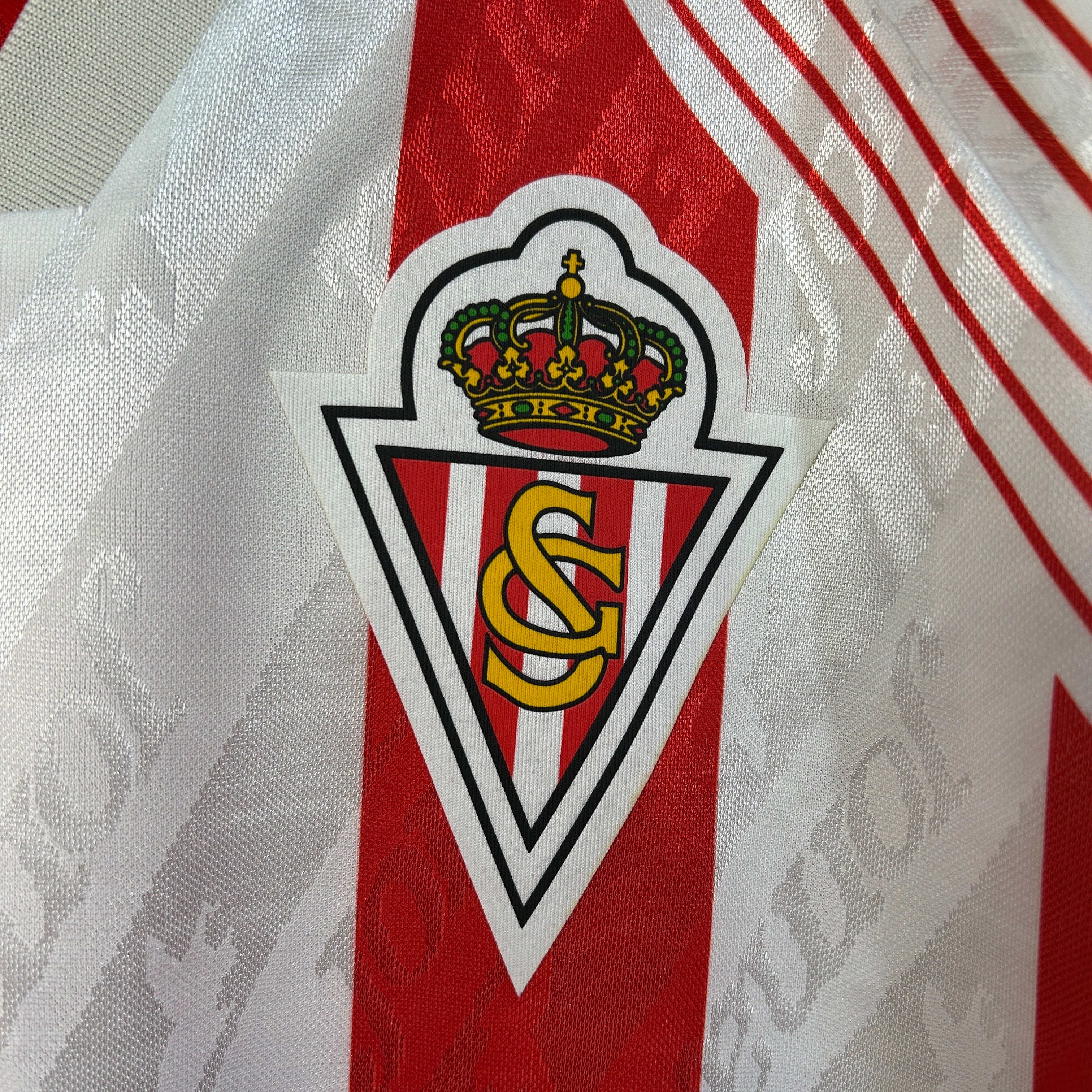 1990s Sporting Gijon Retro Football Shirt | Red White Home