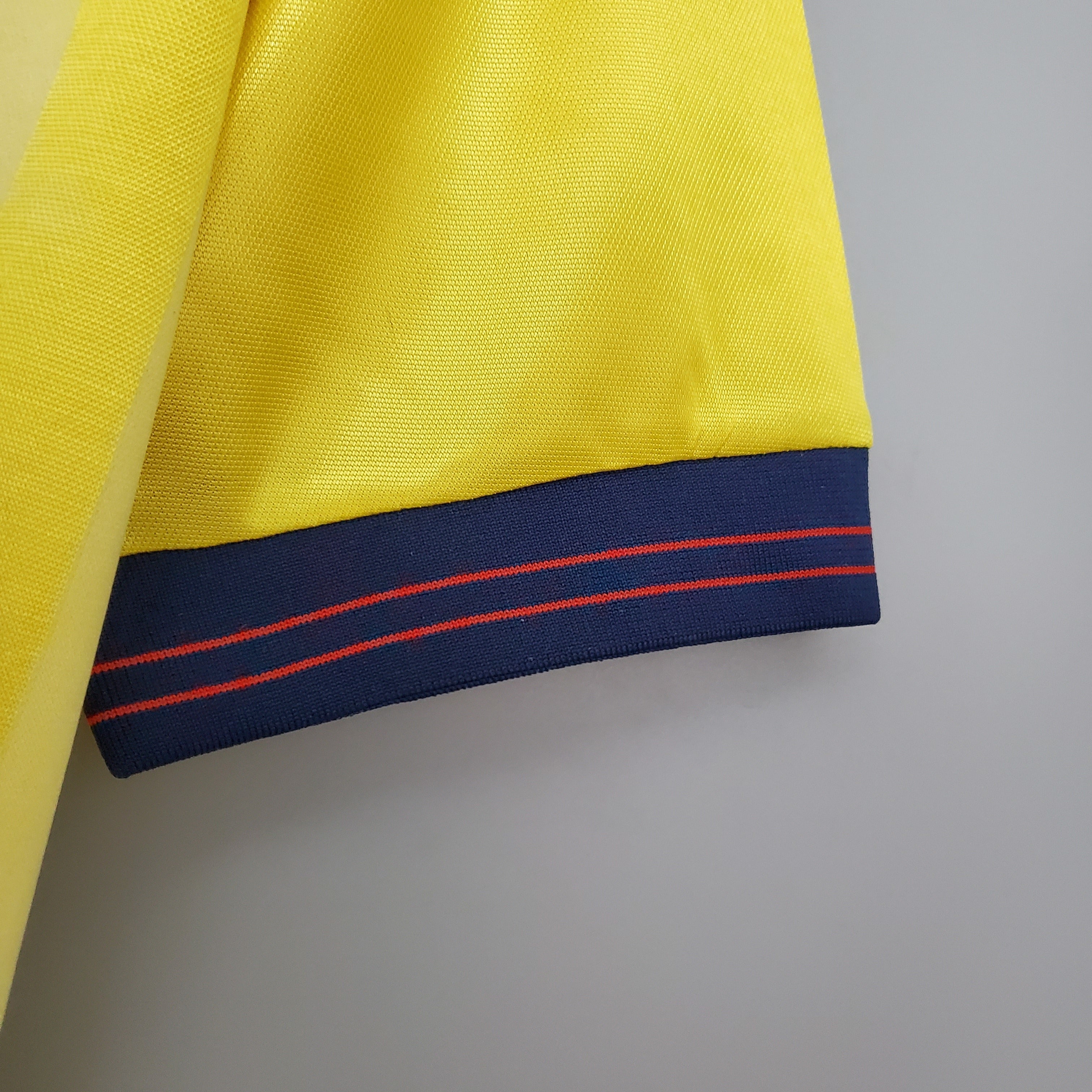 1980s Arsenal Retro Football Shirt | Yellow Navy Home