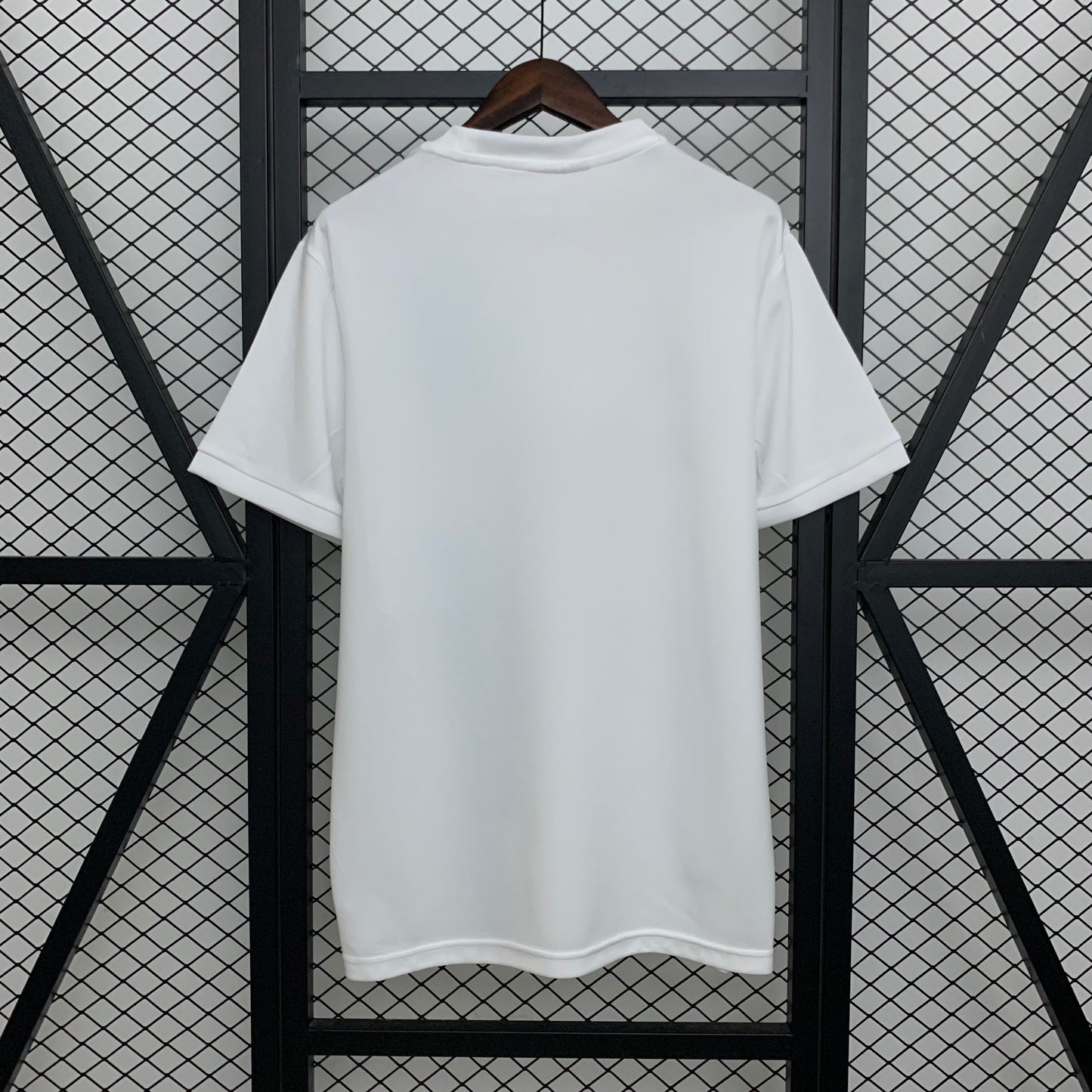 2010s Manchester City Retro Football Shirt | White Navy Home