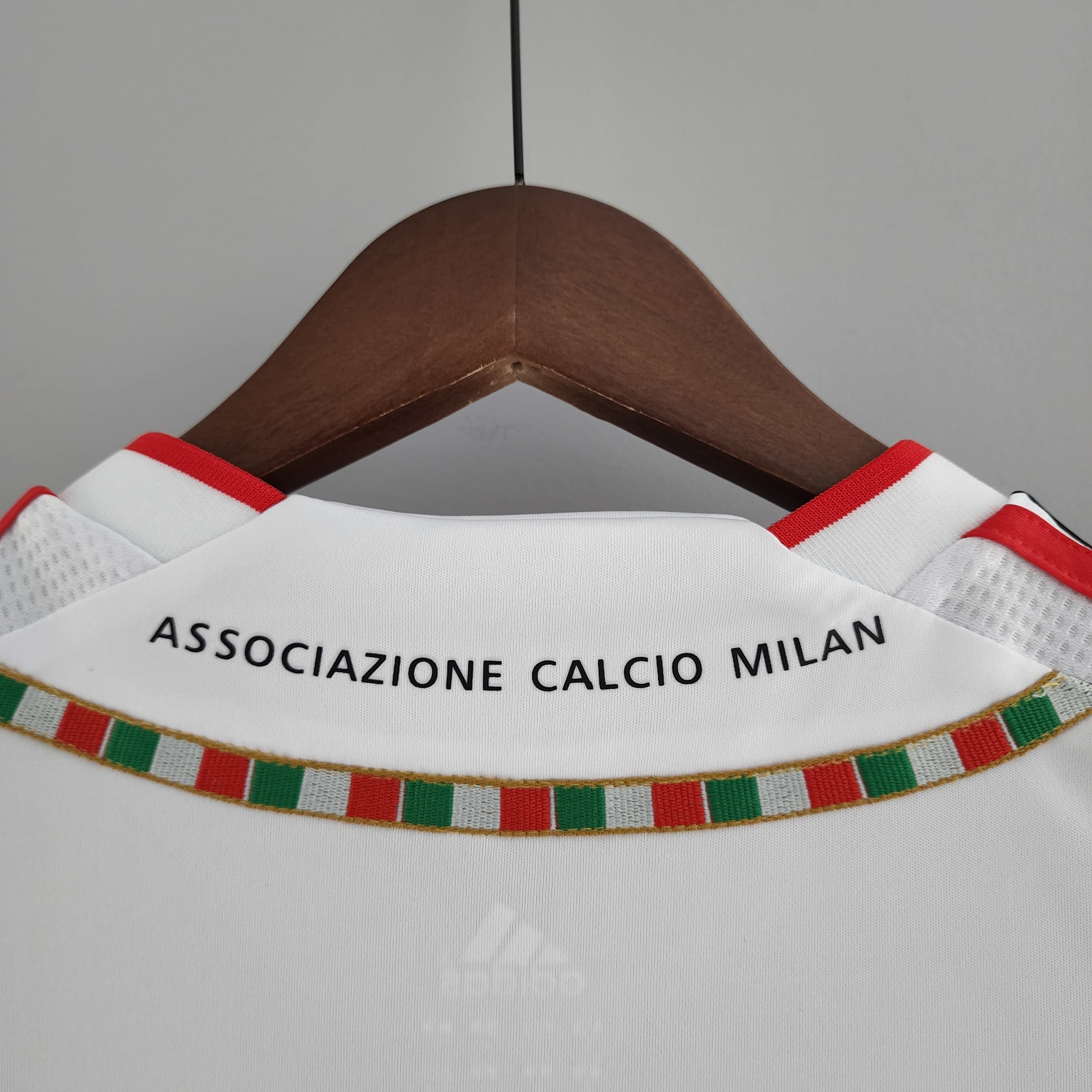 2010s AC Milan Retro Football Shirt | White Black Home
