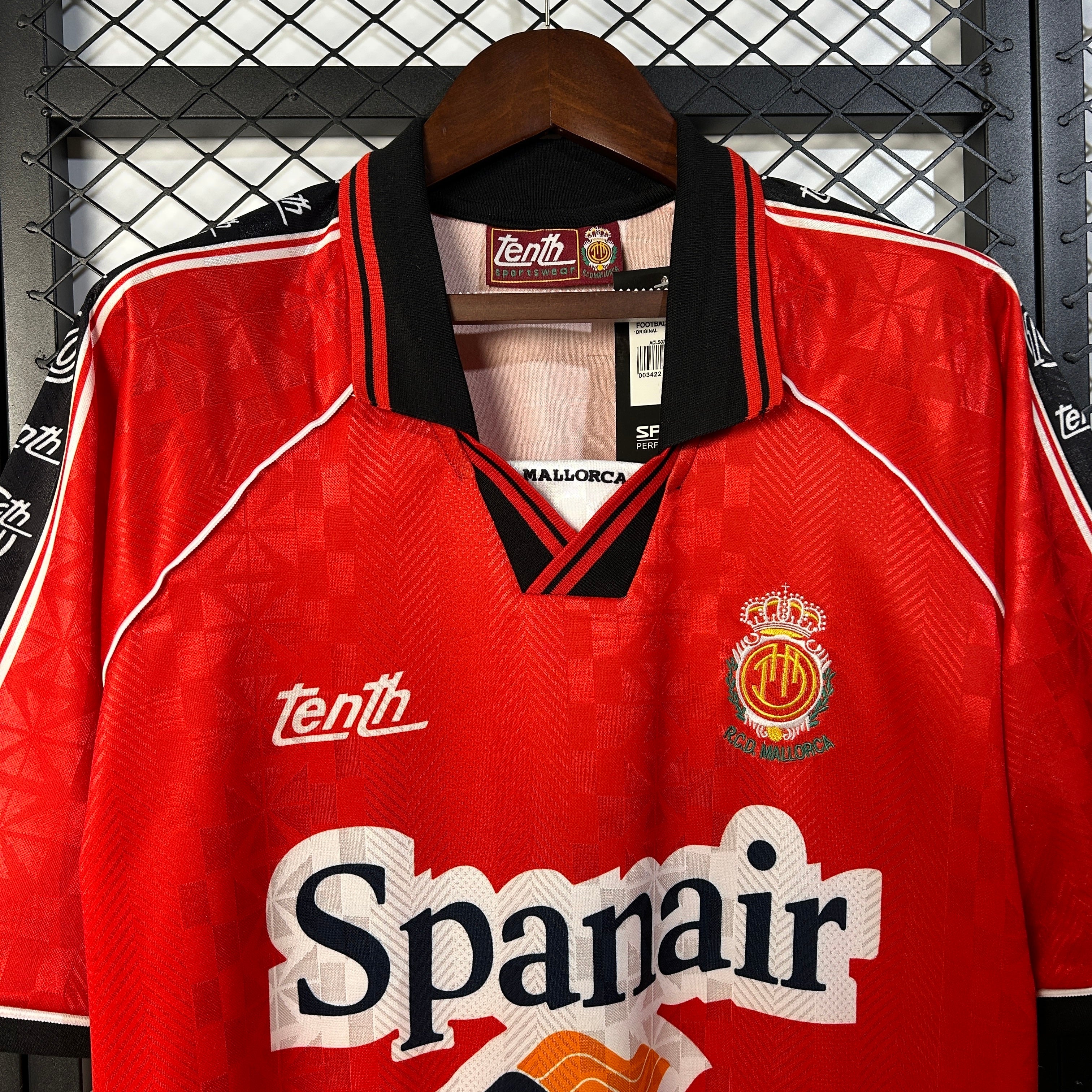 1990s Rcd Mallorca Retro Football Shirt | Red Black Home