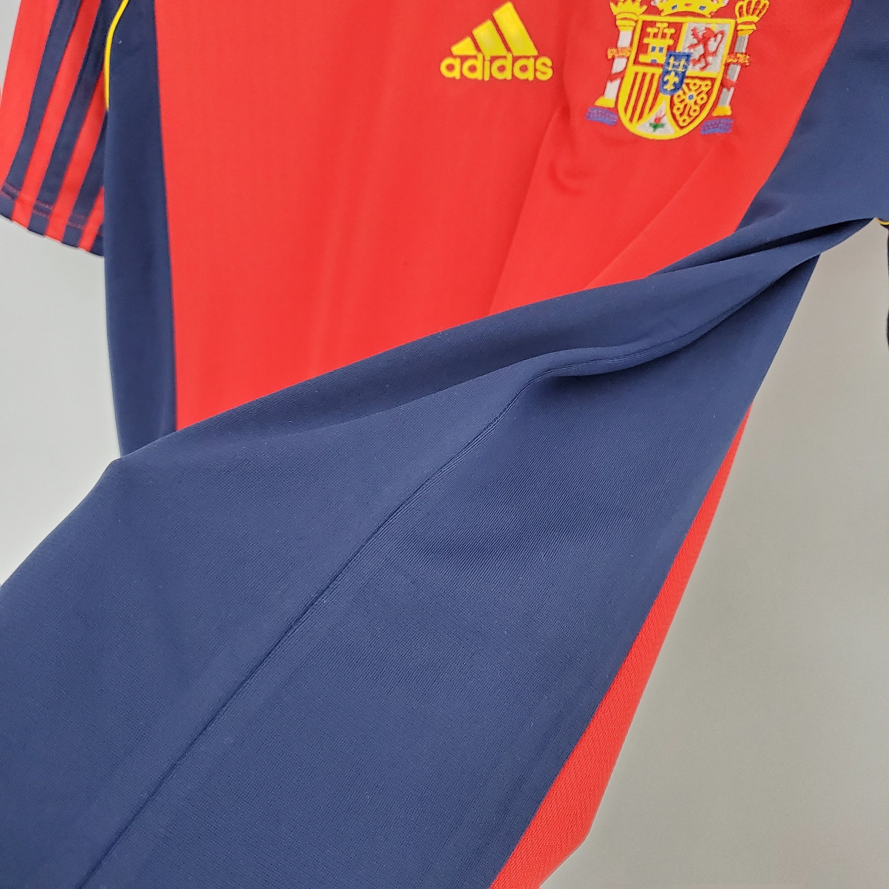 2000s Spain Retro Football Shirt | Red Navy Home