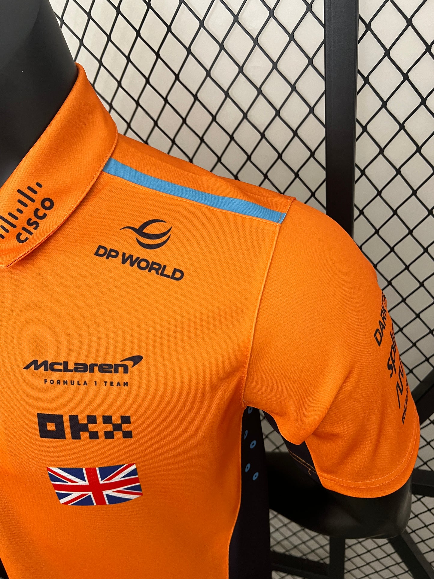 McLaren F1 2023 Polo – Player Fit – Lando Norris #4 | Papaya Orange