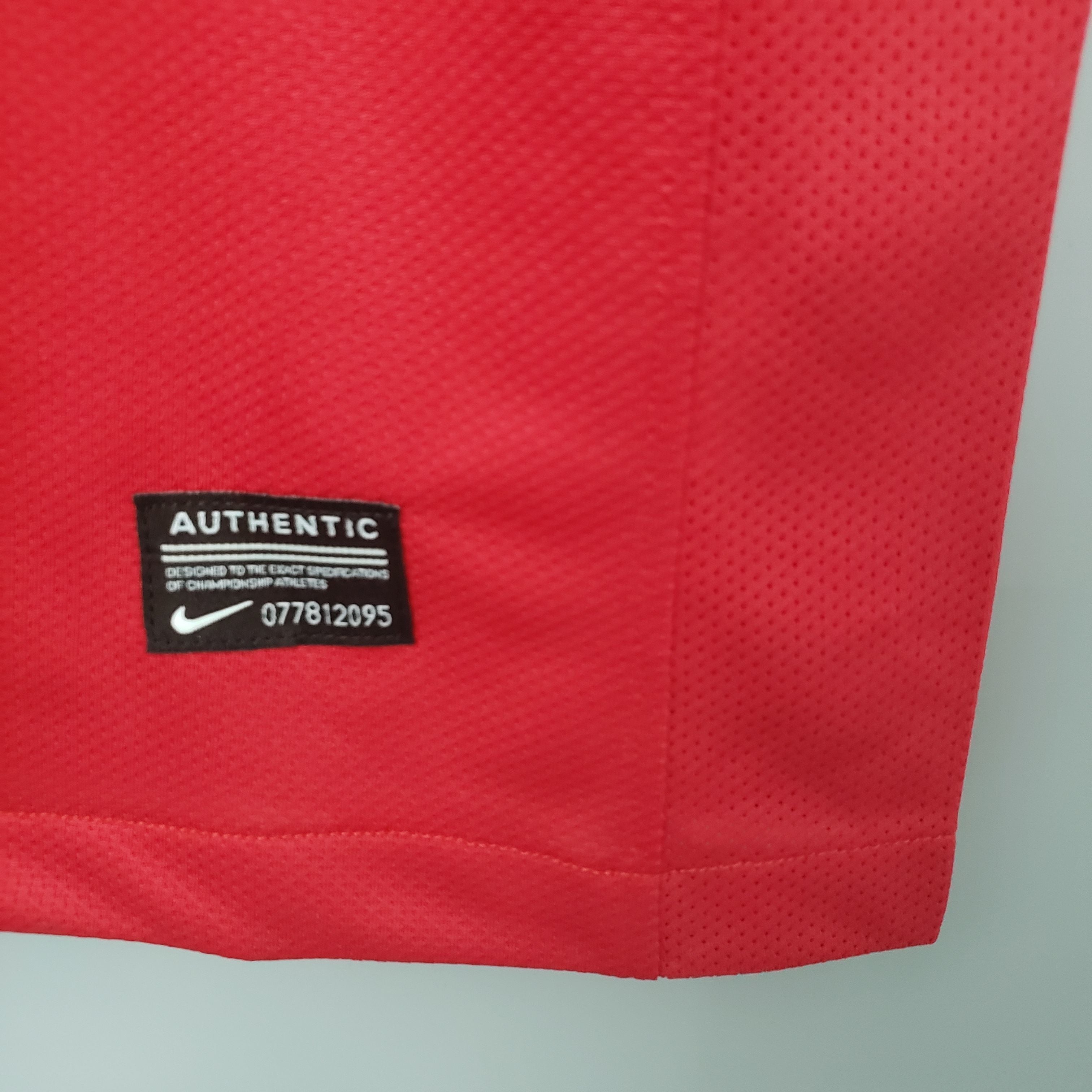 2000s Portugal Retro Football Shirt | Red Green Home