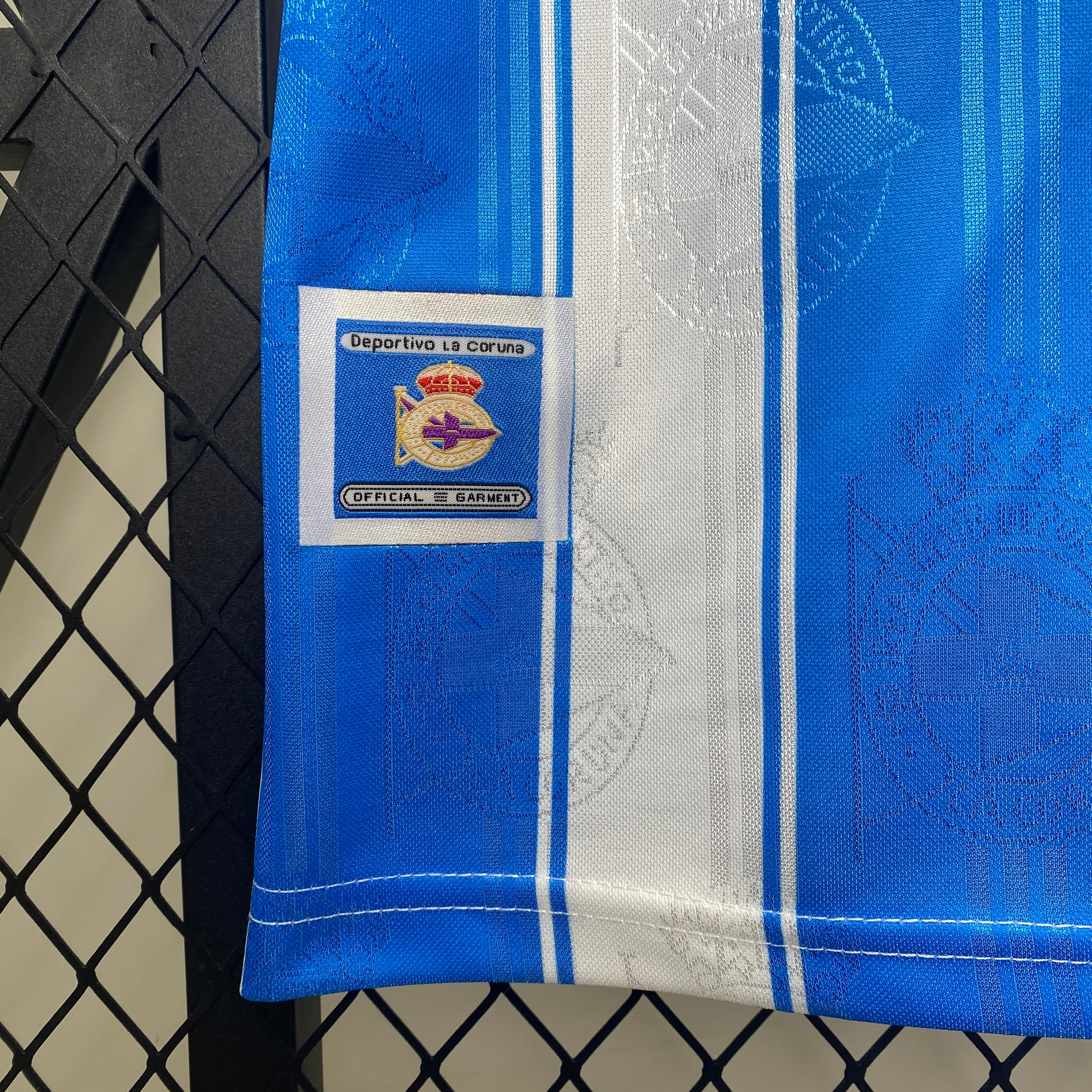1990s Deportivo La Coruna Retro Football Shirt | Blue White Home