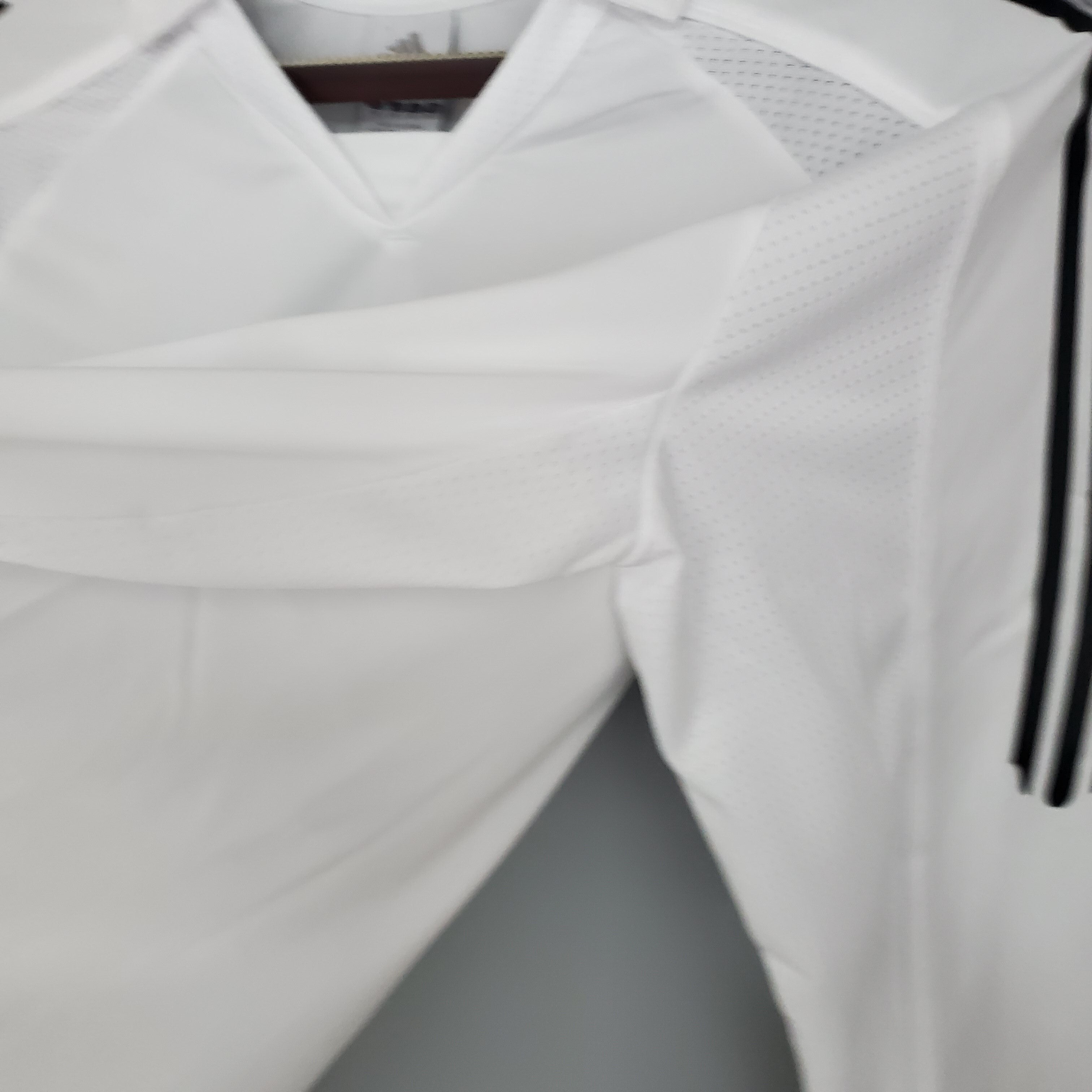 2000s Real Madrid Retro Football Shirt | White Black Home