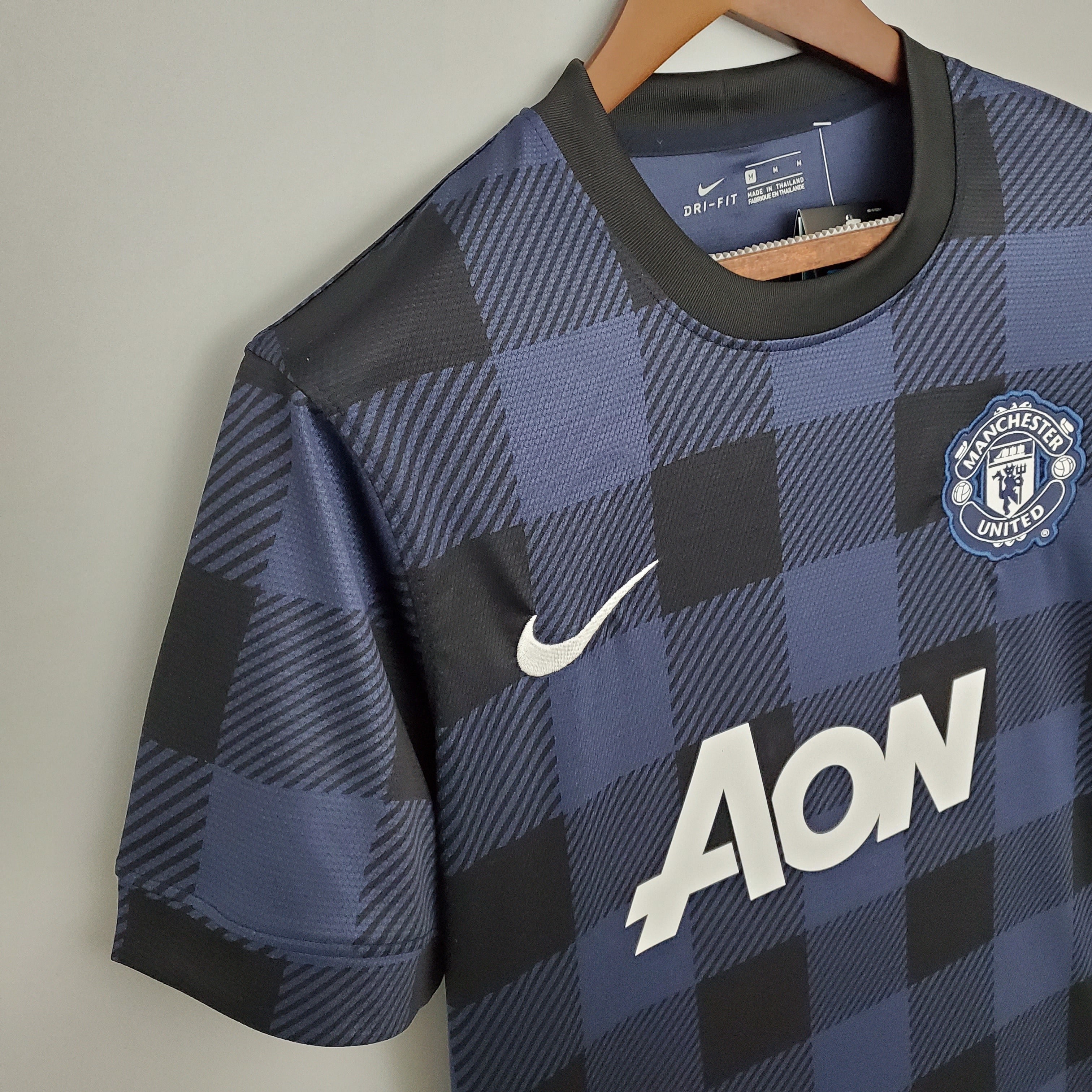 2000s Manchester United Retro Football Shirt | Navy Black Home