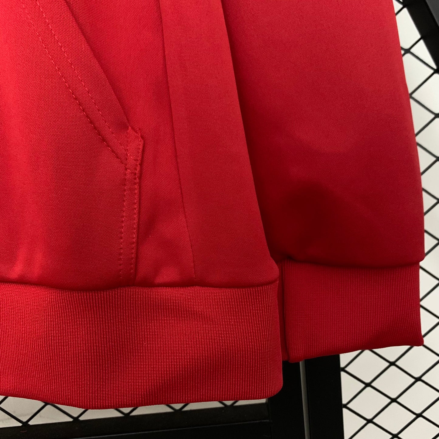 Ferrari F1 2023 Hoodie – Team Edition | Scuderia Red