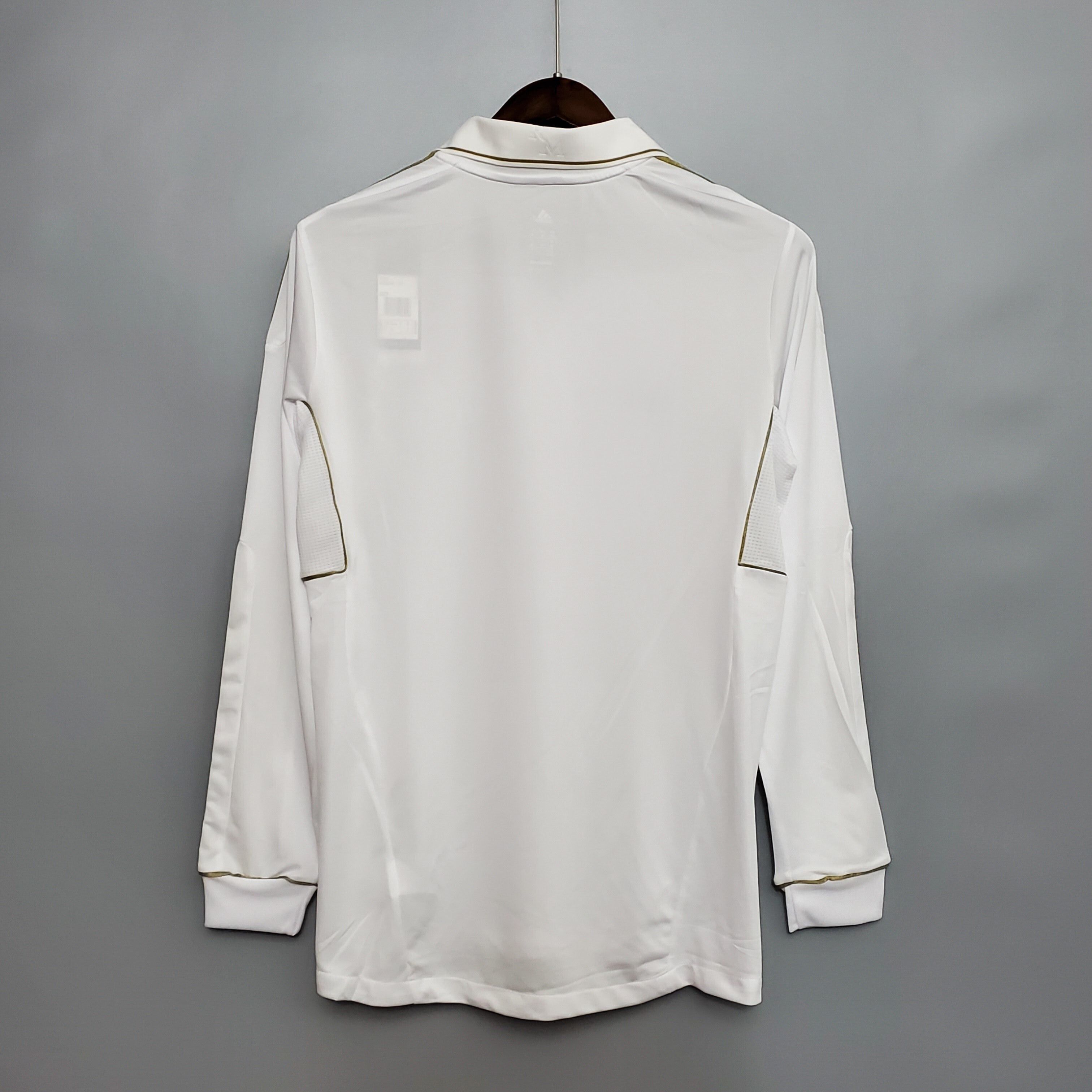 2000s Real Madrid Retro Football Shirt | White Gold Home