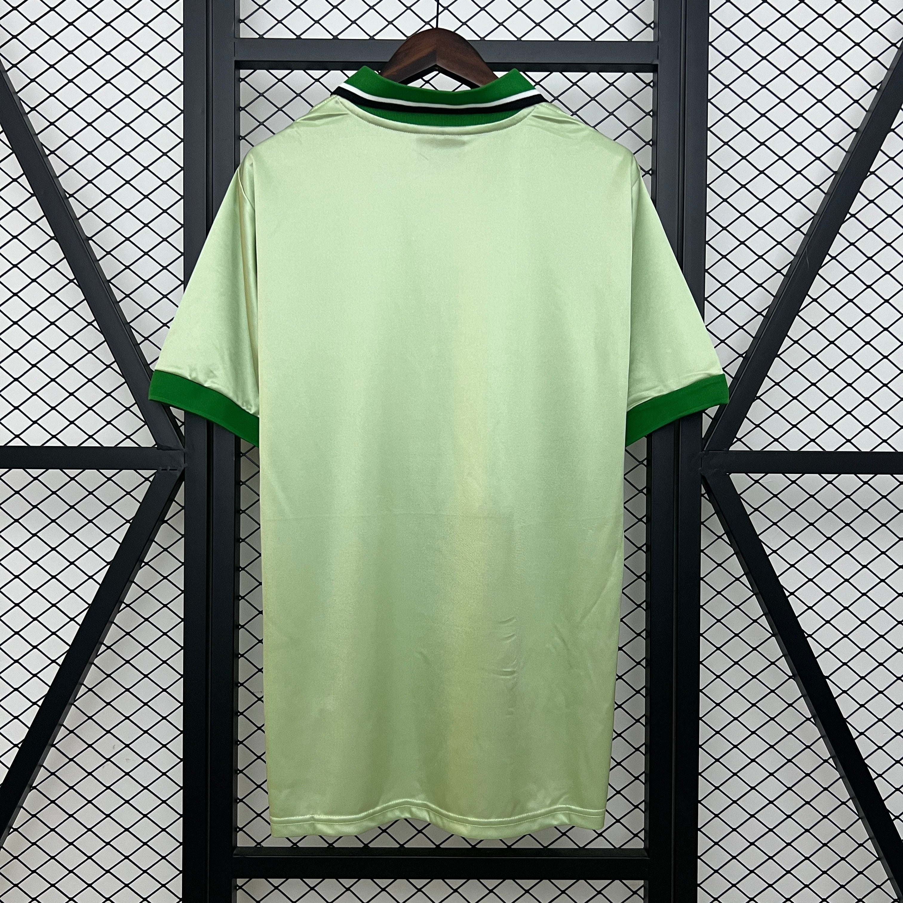 1990s Real Betis Retro Football Shirt | Light Green Dark Green Home