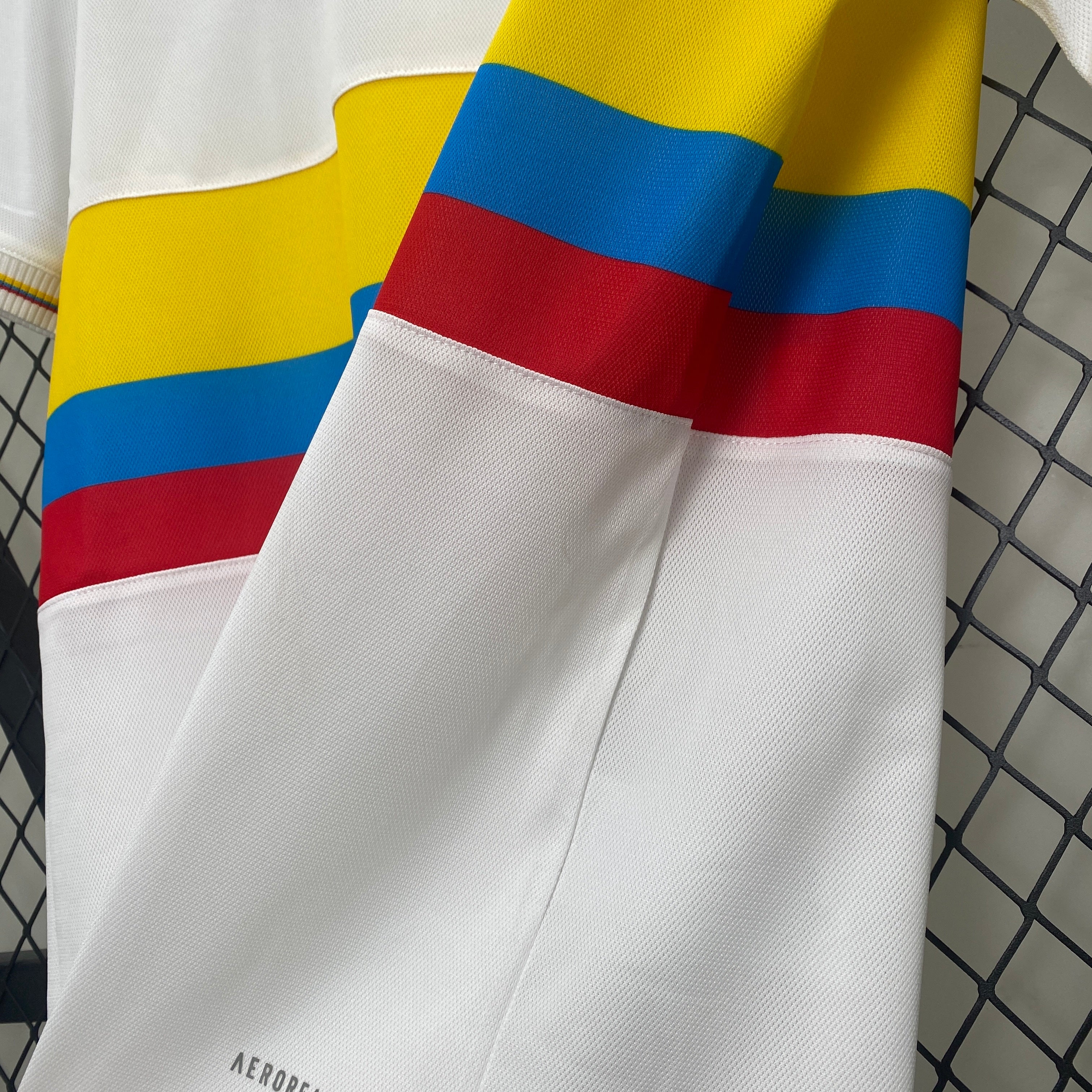 1980s Colombia Retro Football Shirt | Yellow Blue Home