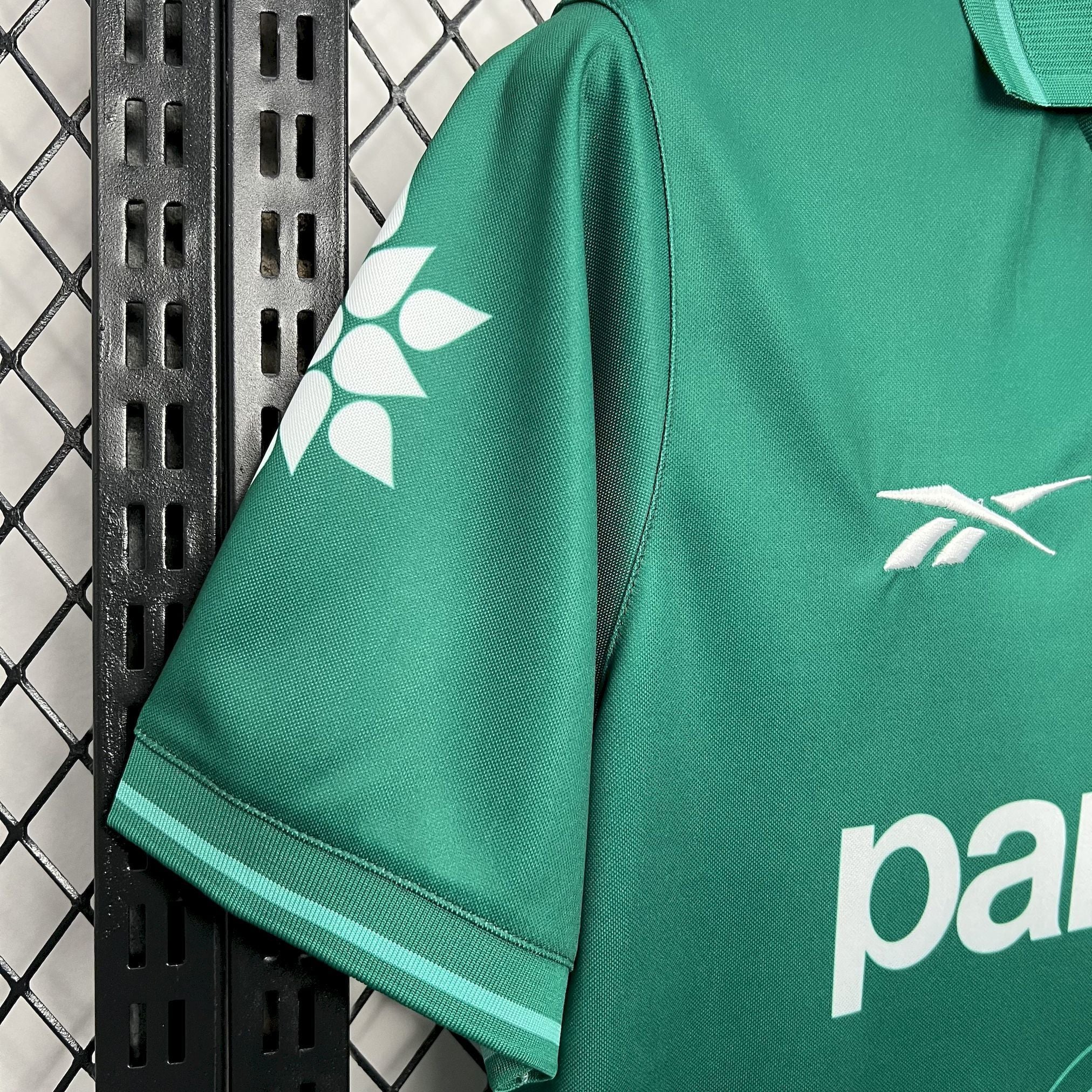 1990s Palmeiras Retro Football Shirt | Green Light Green Home