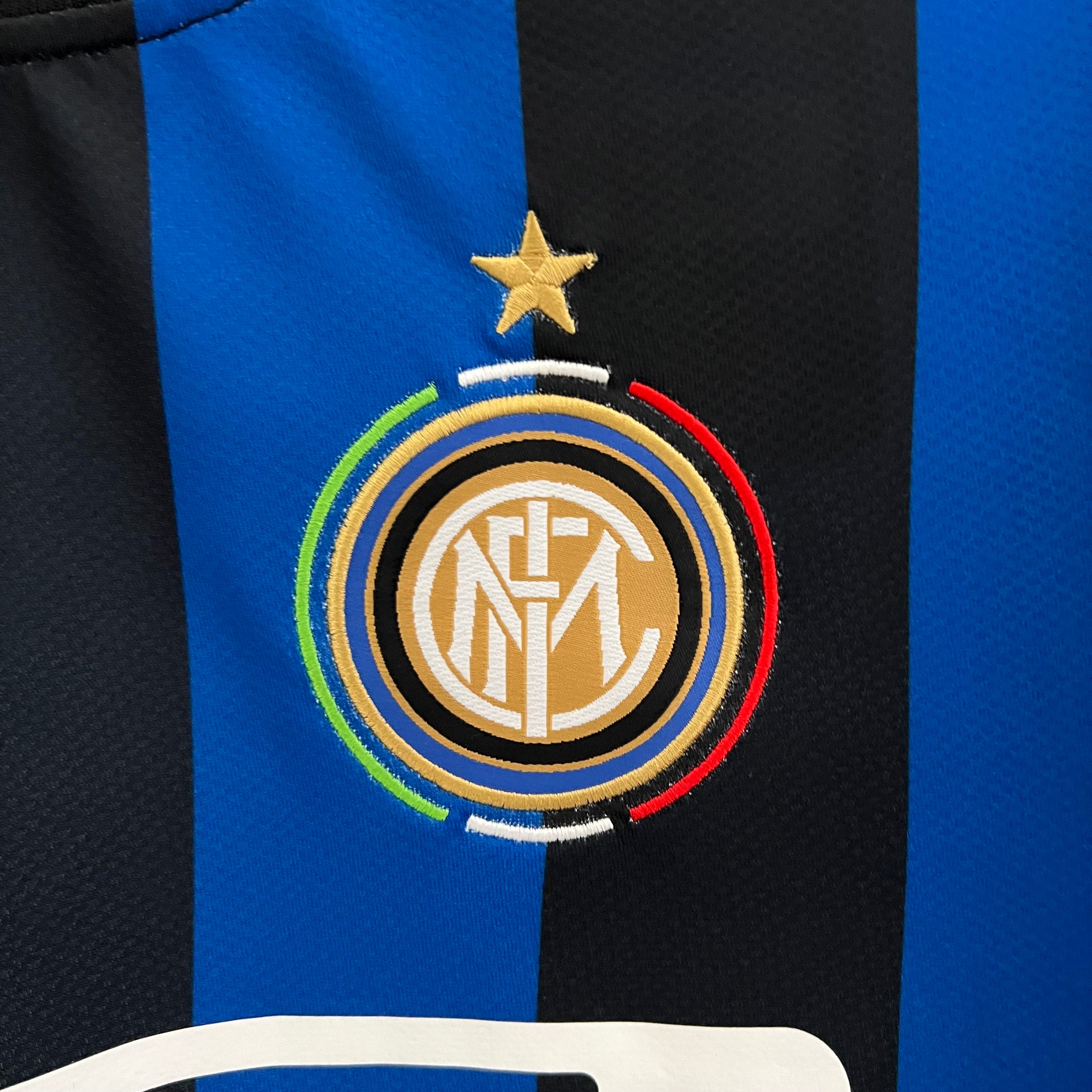 2010s Inter Milan Retro Football Shirt | Blue Black Home