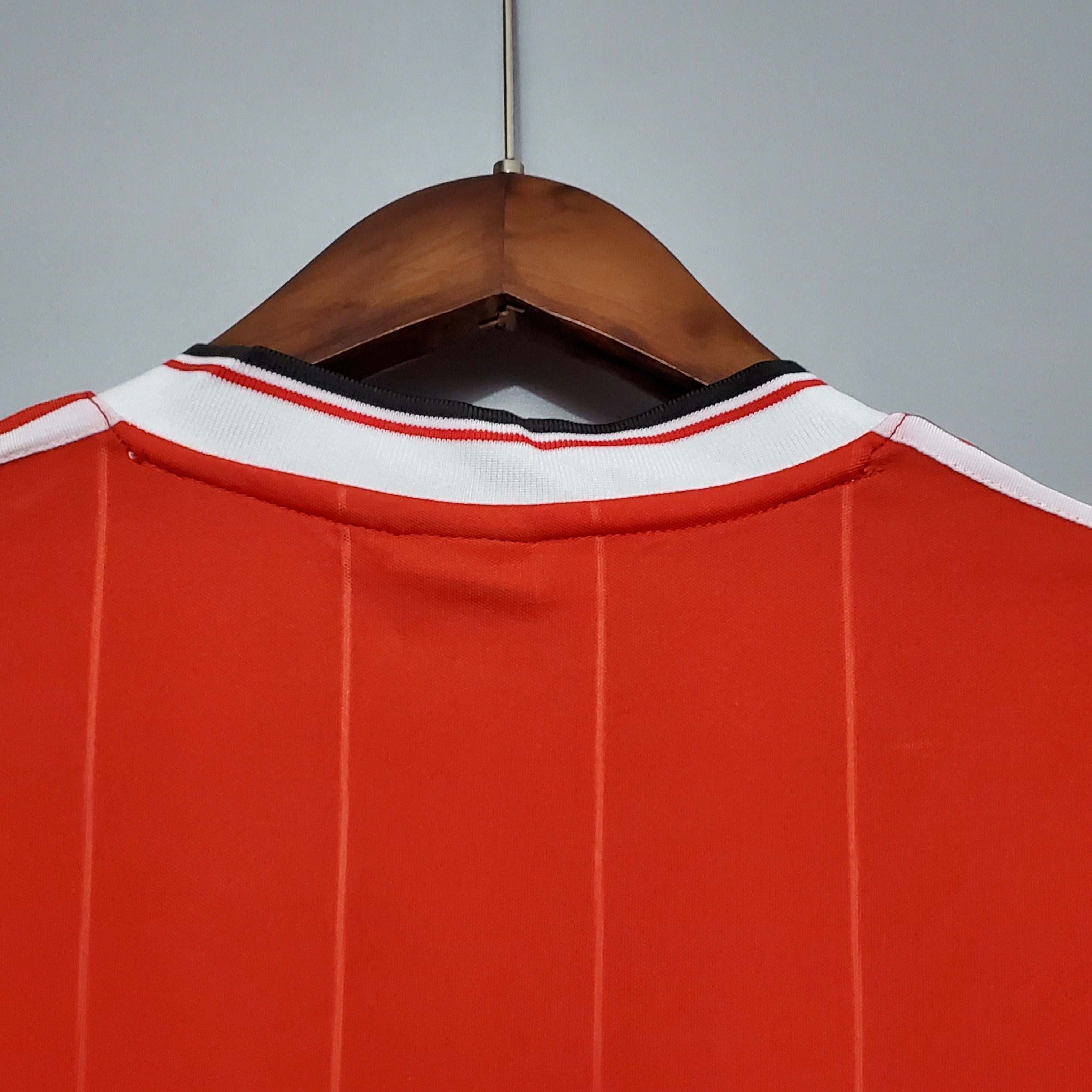 1990s Manchester United Retro Football Shirt | Red White Home