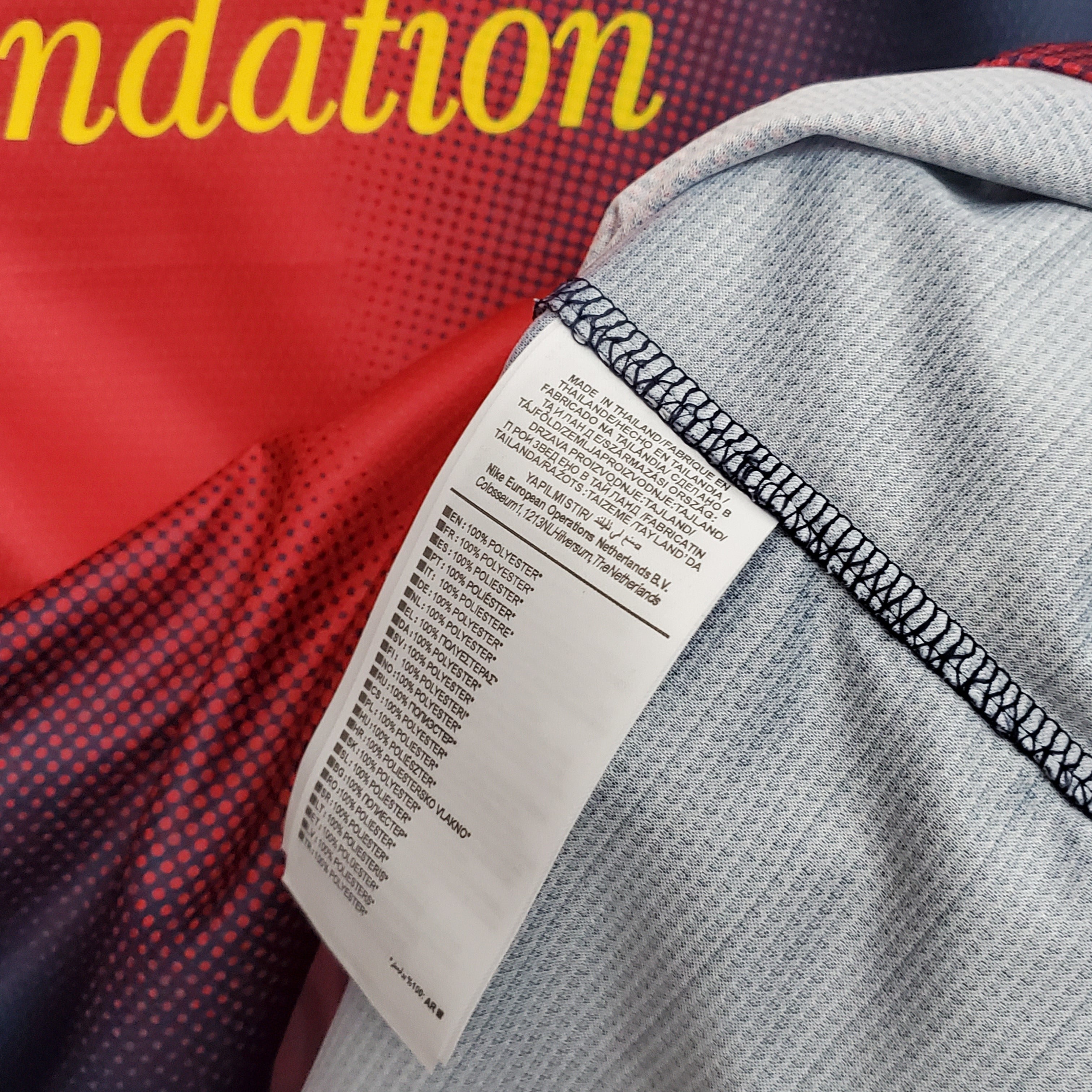 2010s Barcelona Retro Football Shirt | Red Navy Home