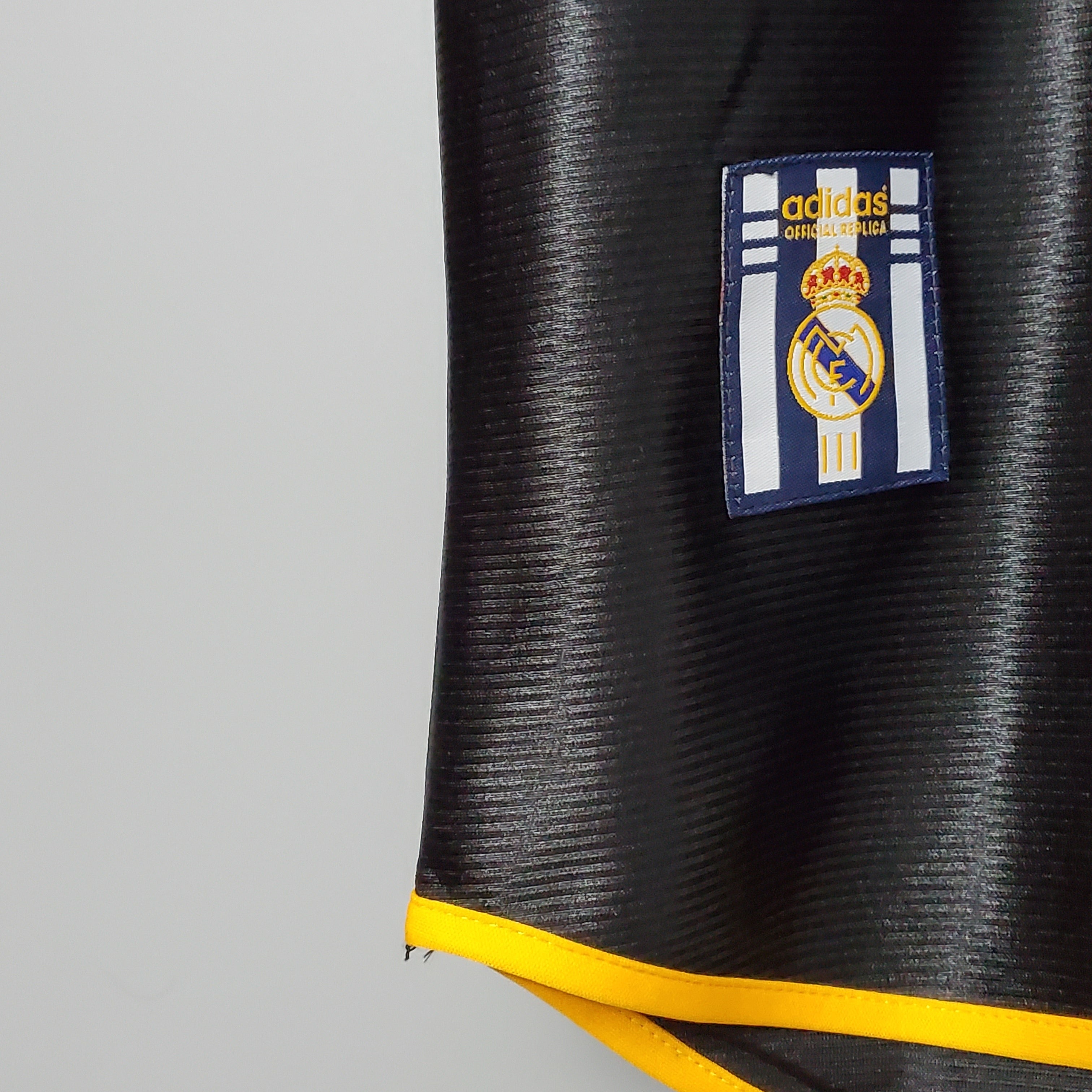 1990s Real Madrid Retro Football Shirt | Black Yellow Home