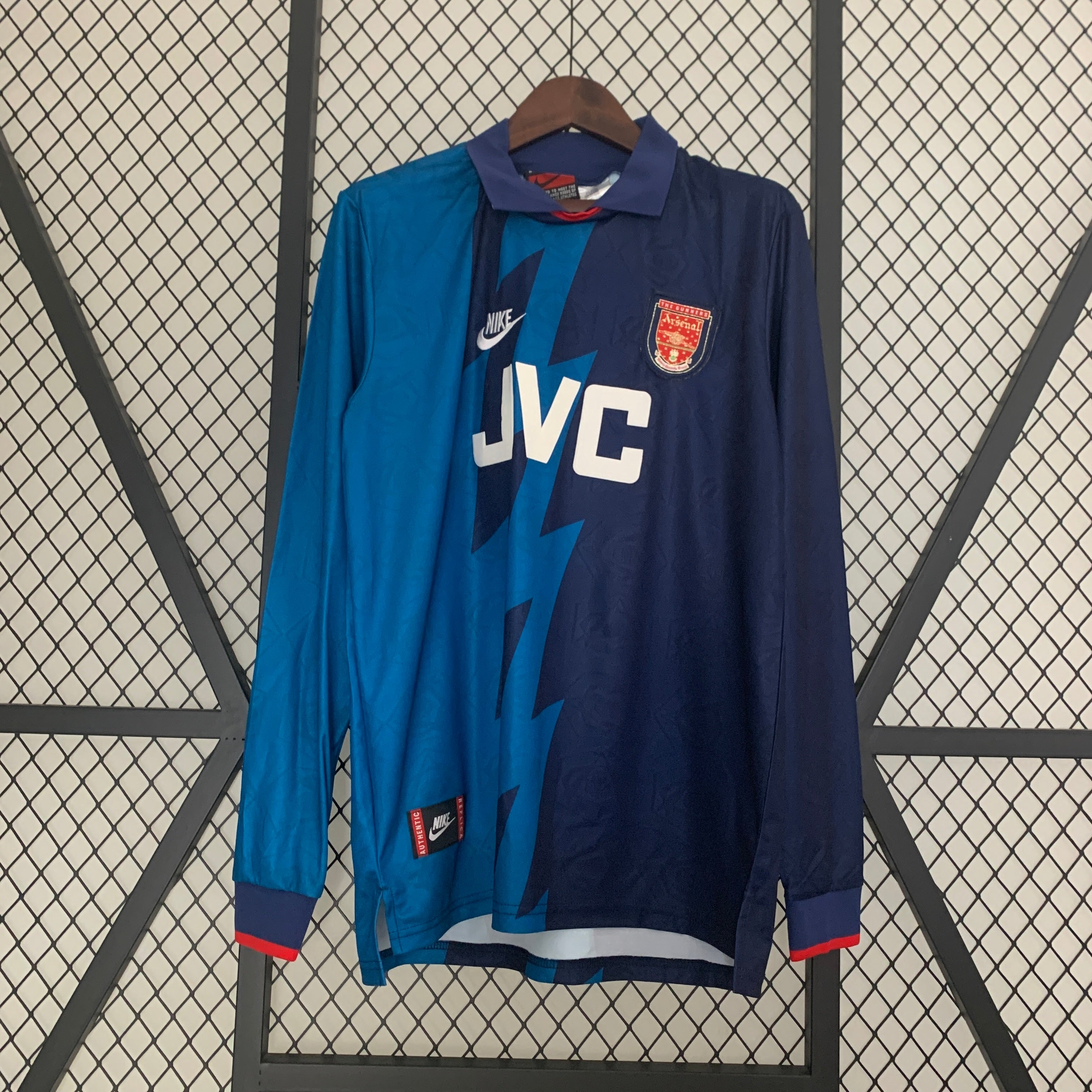 1990s Arsenal Retro Football Shirt | Blue Navy Home