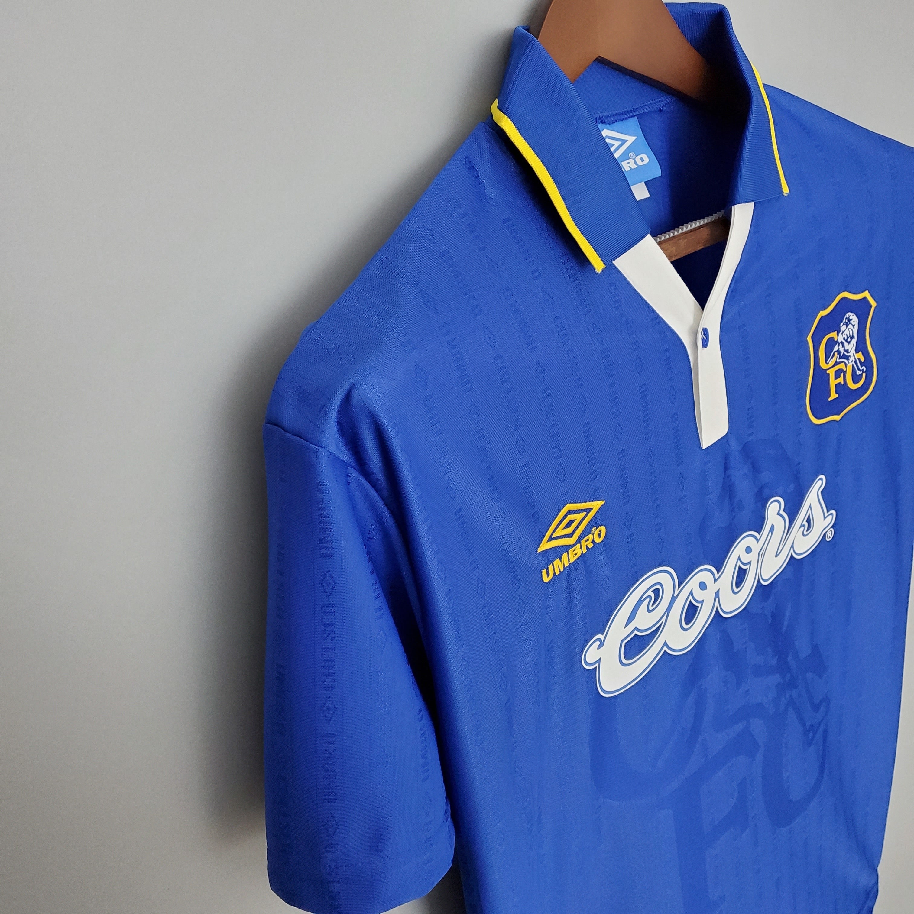 1980s Chelsea Retro Football Shirt | Blue Yellow Home