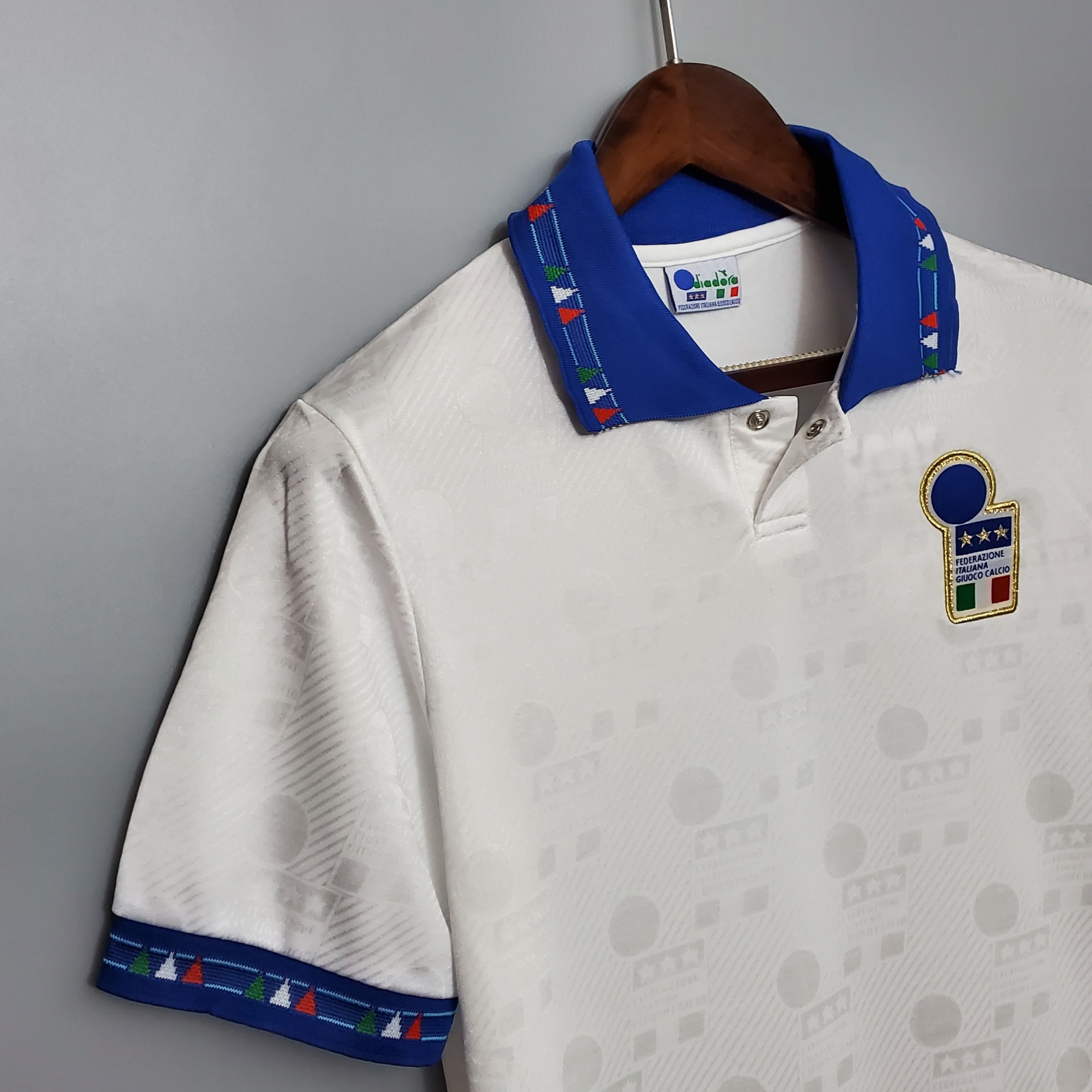 1990s Italy Retro Football Shirt | White Blue Home