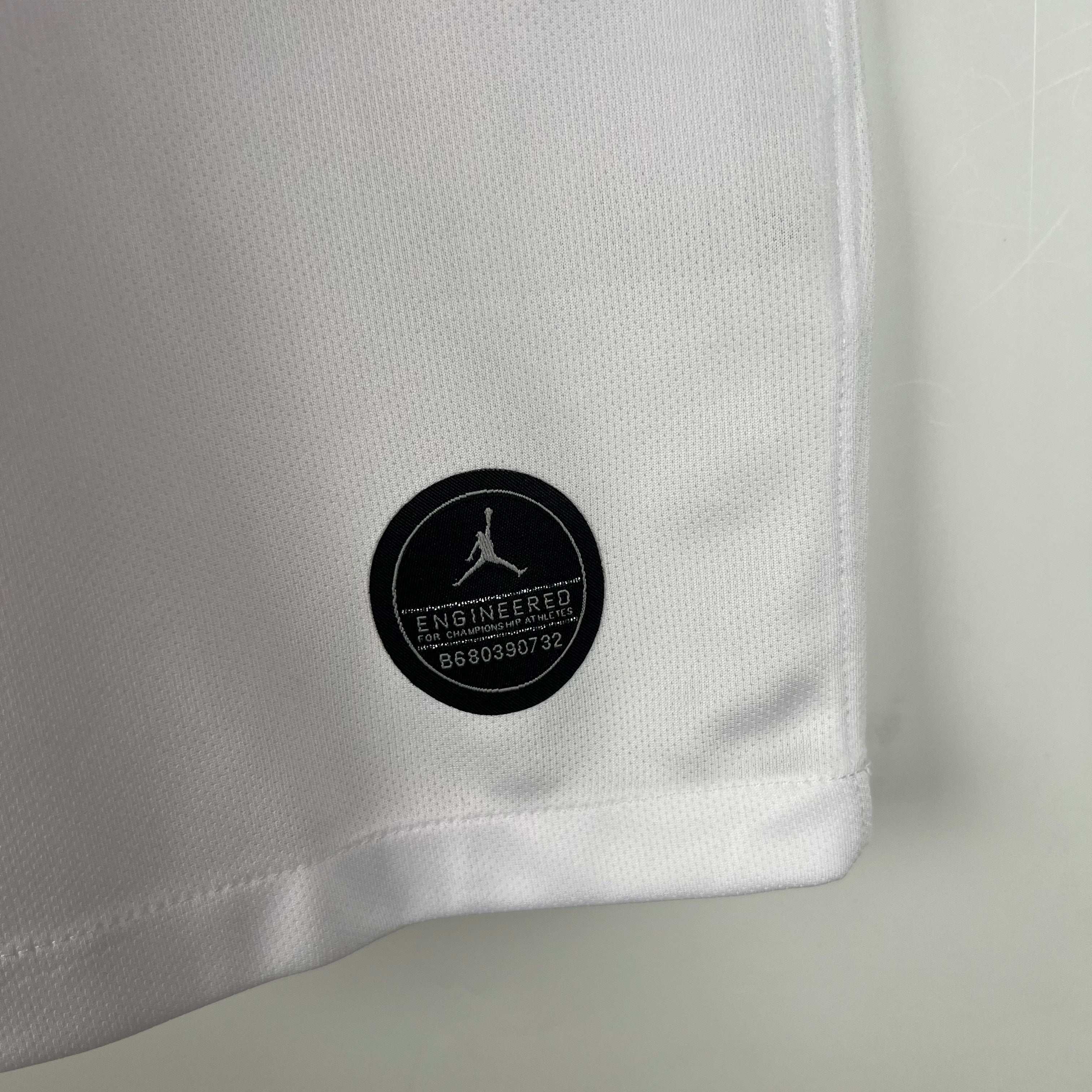 2020s Paris Saint-Germain Retro Football Shirt | White Black Home