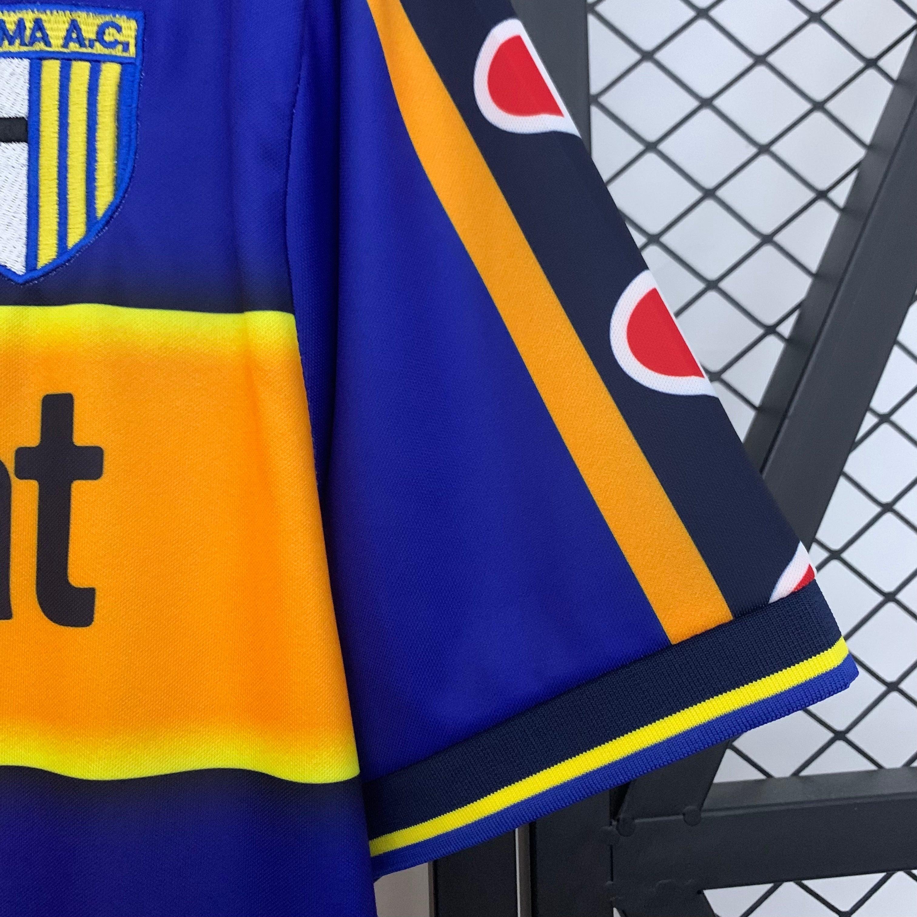 1990s Parma Retro Football Shirt | Blue Yellow Home