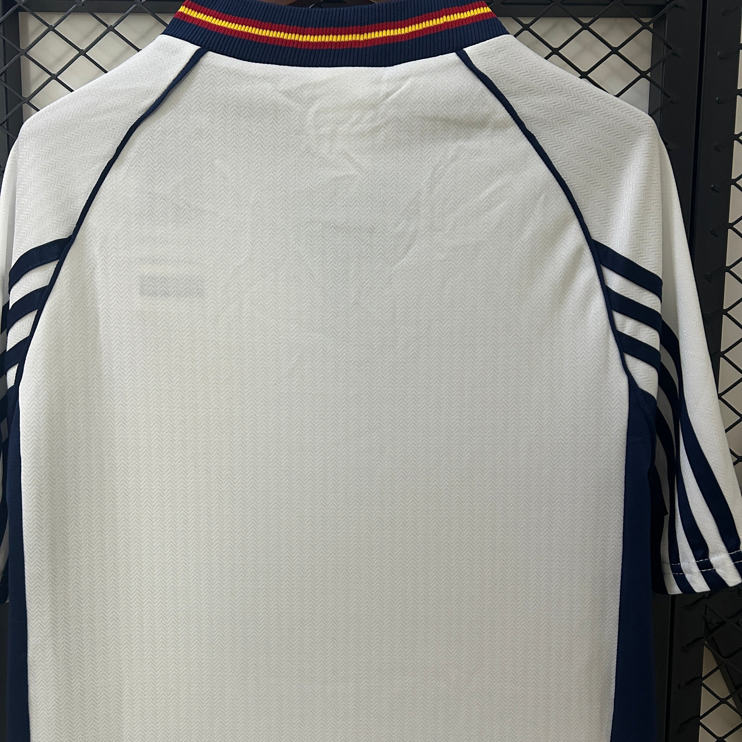 1990s Spain Retro Football Shirt | White Navy Home