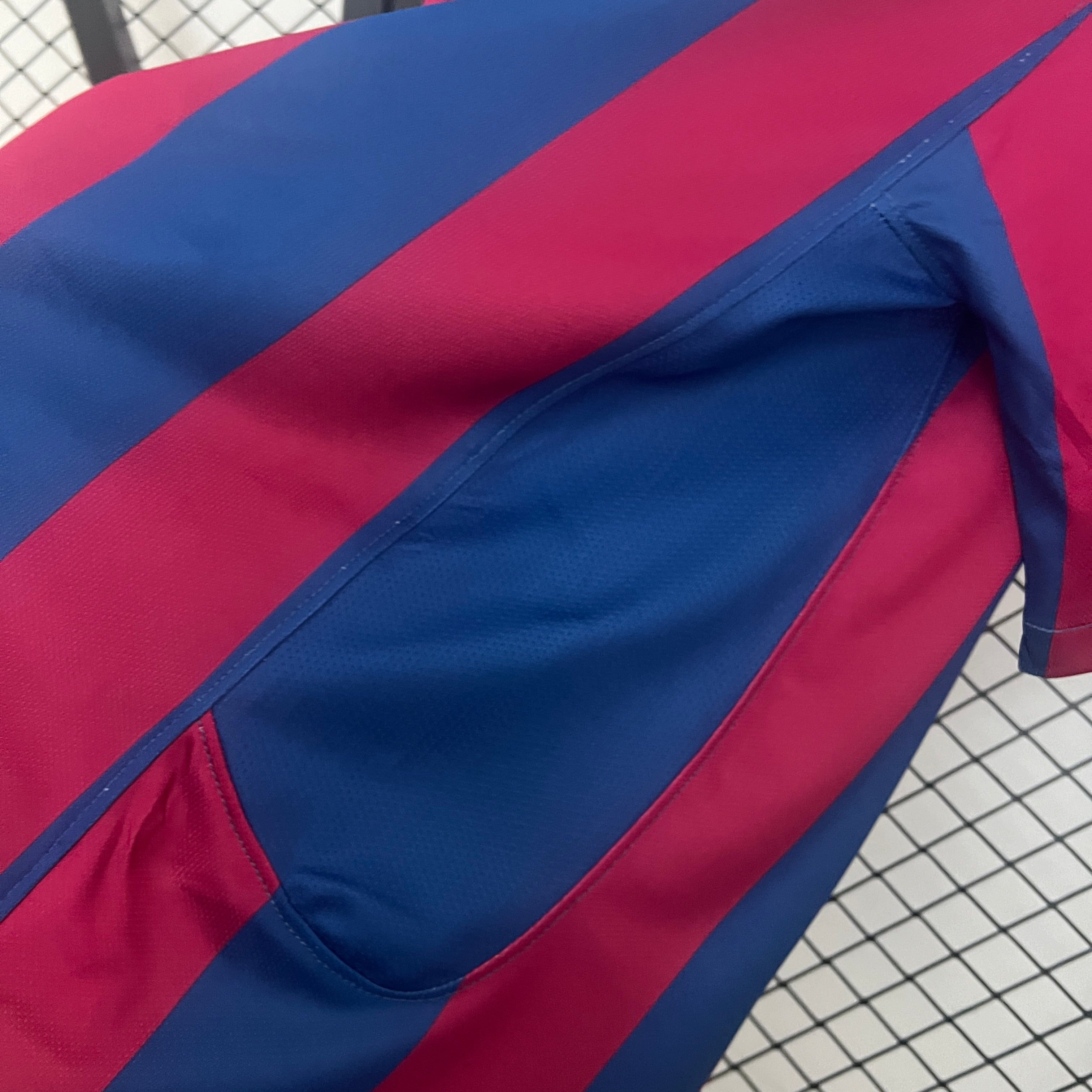 2000s Barcelona Retro Football Shirt | Blue Red Home