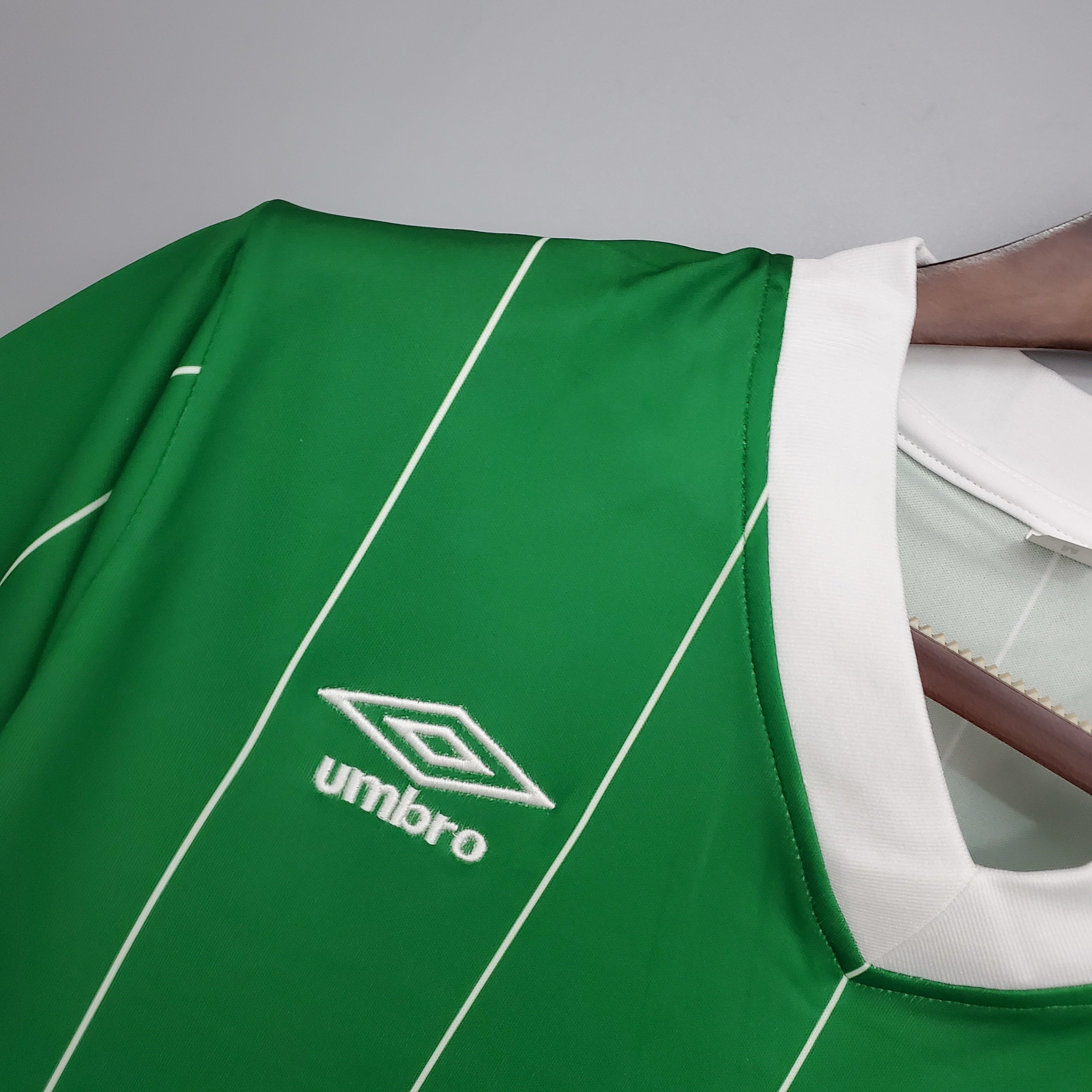 1980s Celtic Retro Football Shirt | Green White Home