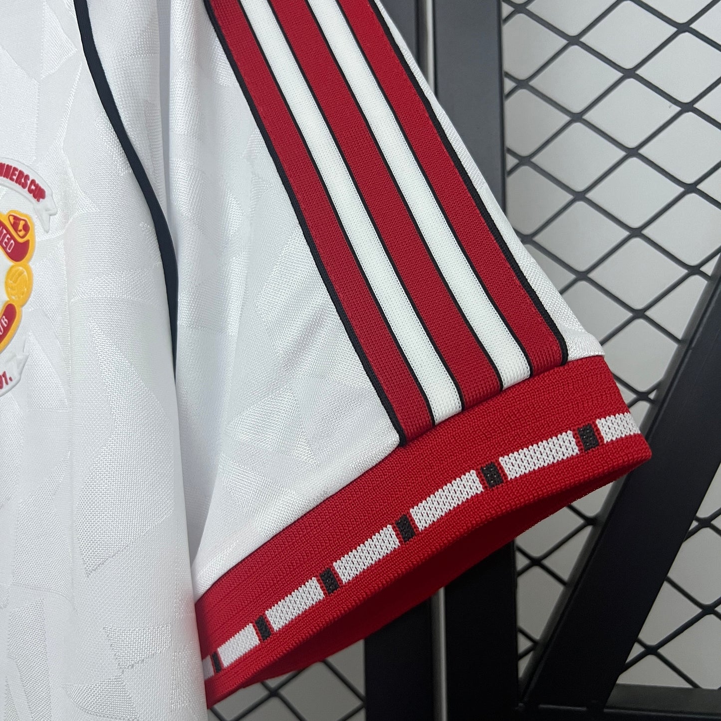 1990s Manchester United Retro Football Shirt | White Red Home