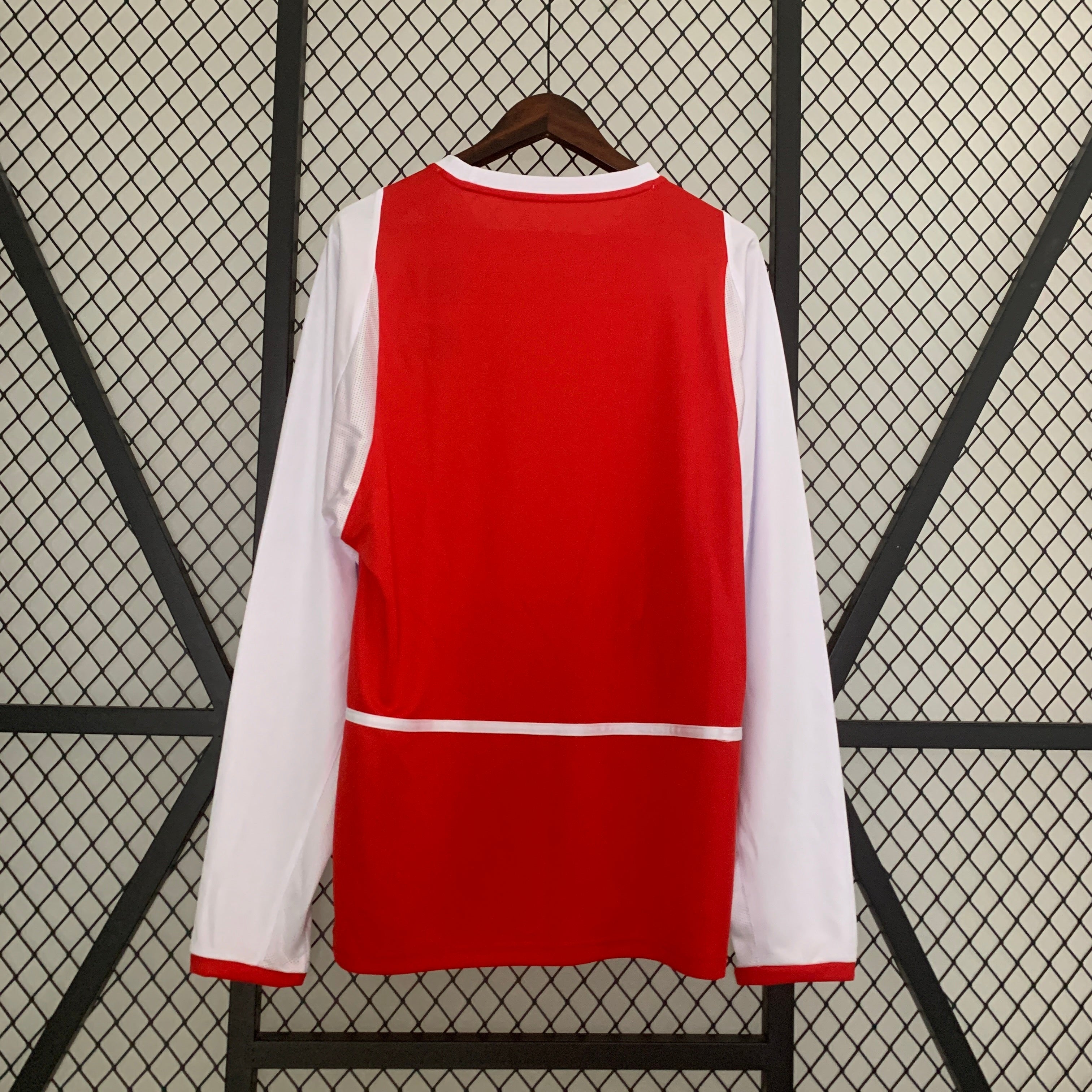 2000s Arsenal Retro Football Shirt | Red White Home