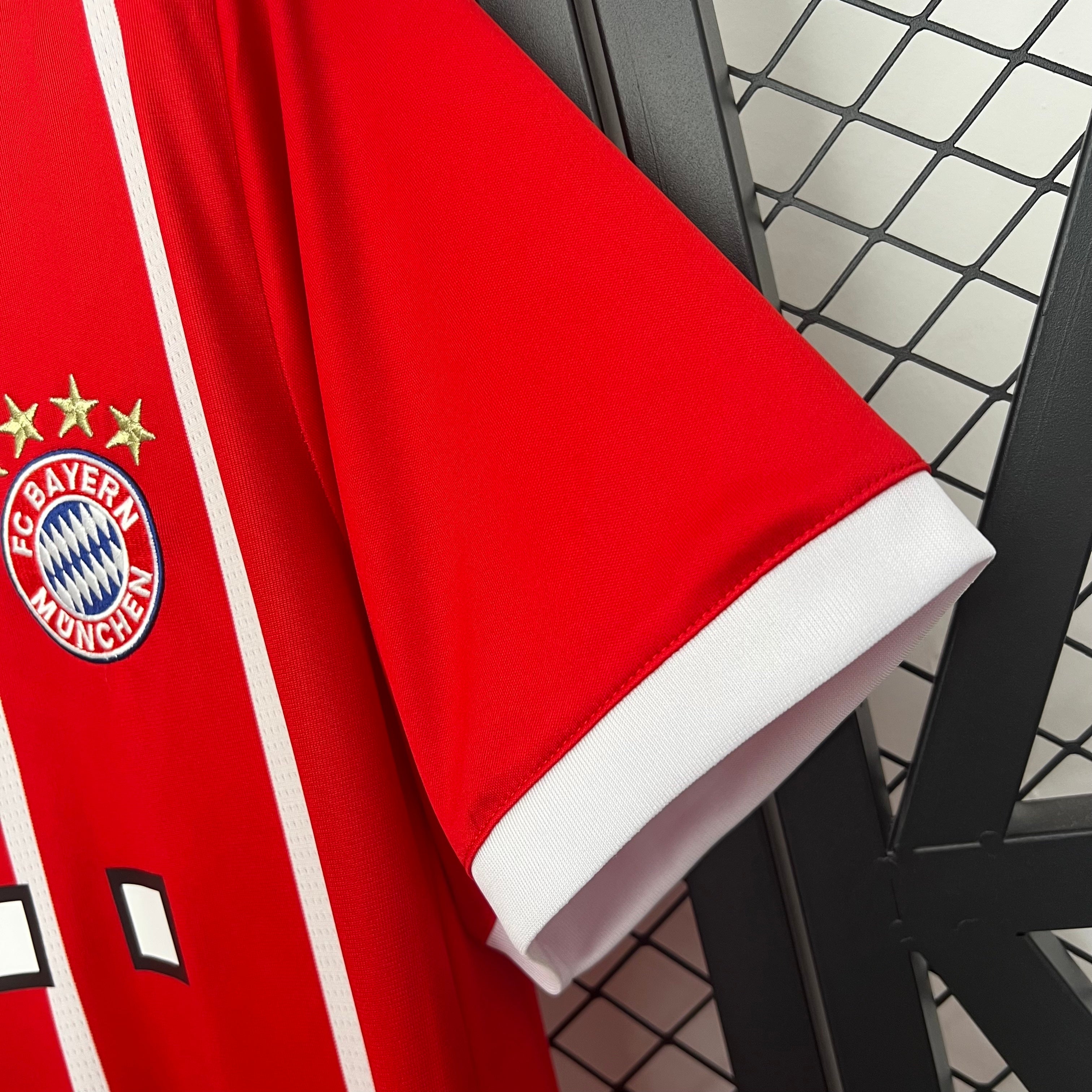 2020s Bayern Munchen Retro Football Shirt | Red White Home