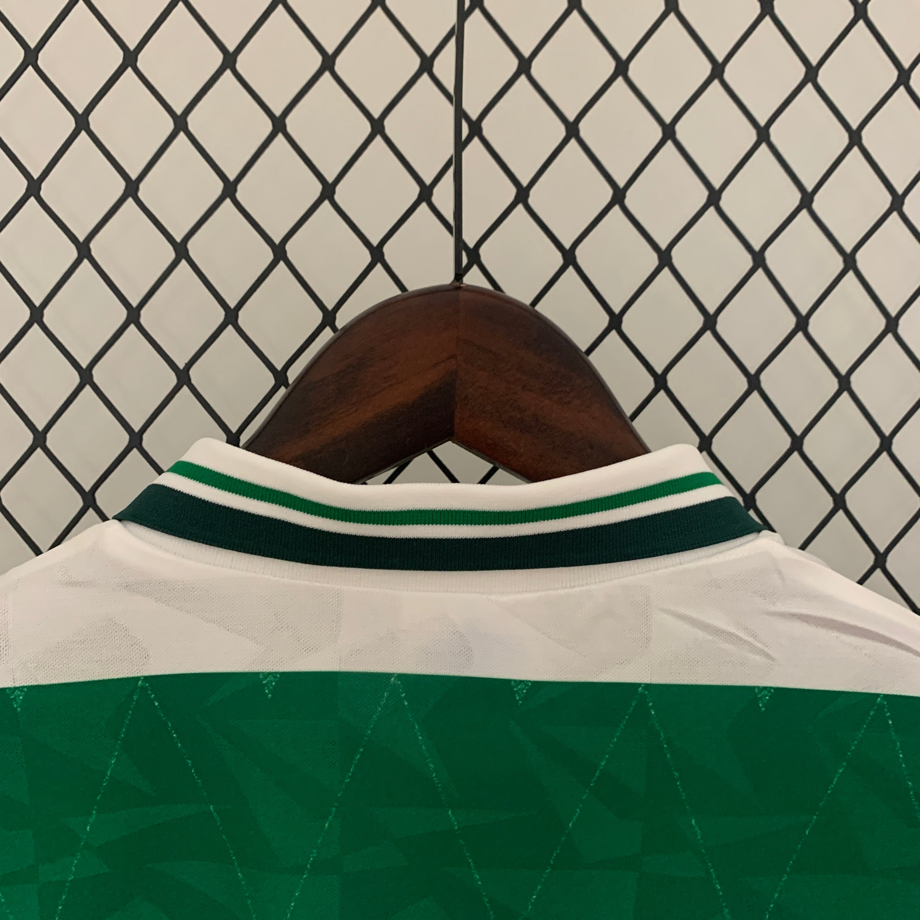 1990s Celtic Retro Football Shirt | Green White Home