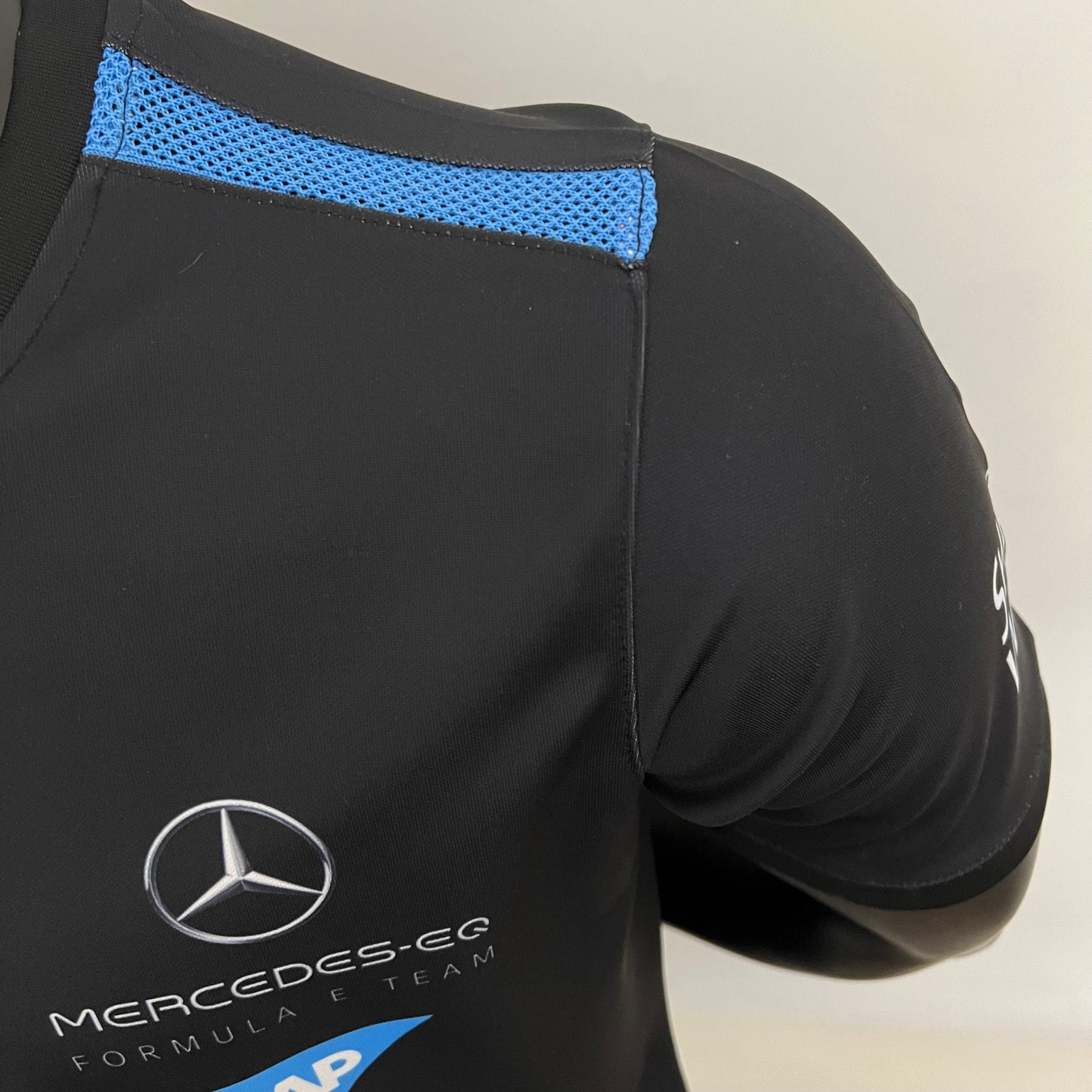 Mercedes-EQ F1 2024 T-Shirt – Player Fit | Black