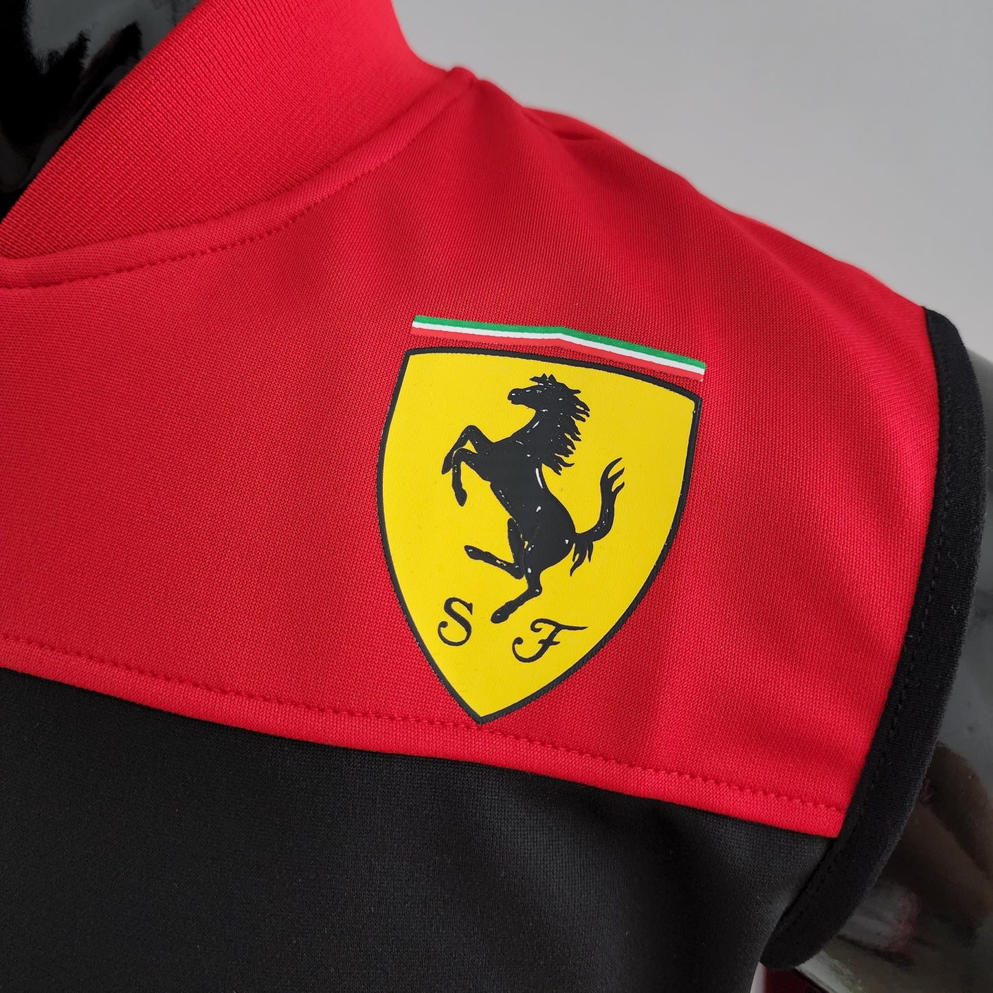 Ferrari F1 2023 Zipper – Player Fit | Red Black
