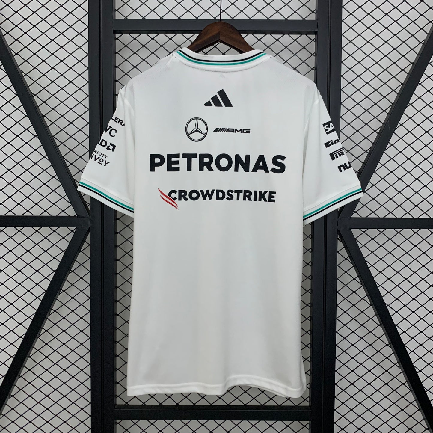 Mercedes F1 2023 T-Shirt – Team Edition | White