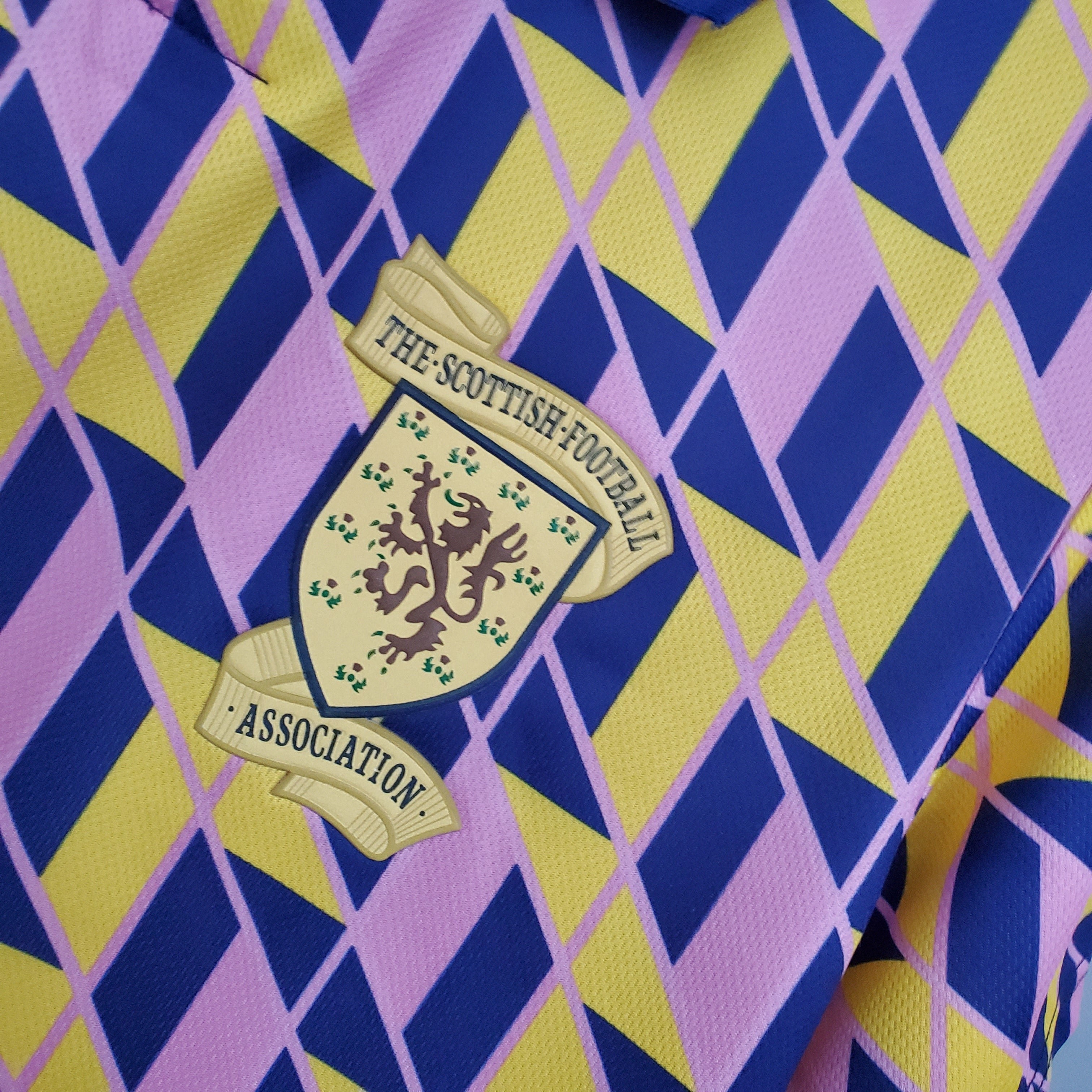 1990s Scotland Retro Football Shirt | Yellow Pink Home